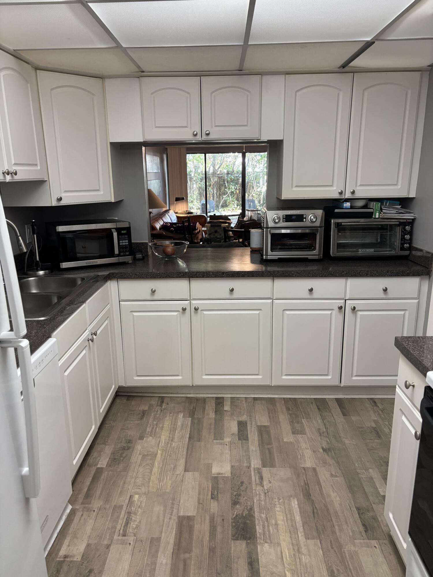 5937 Forest Hill Boulevard 103, West Palm Beach, FL 33415, West Palm Beach - Photo 5