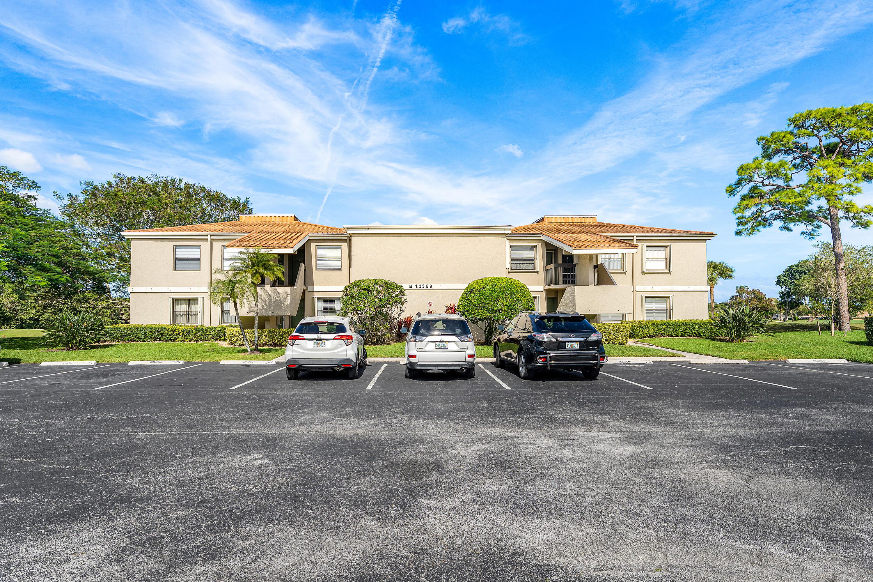 13369 Touchstone Place 102, Palm Beach Gardens, FL 33418, Palm Beach Gardens - Photo 2