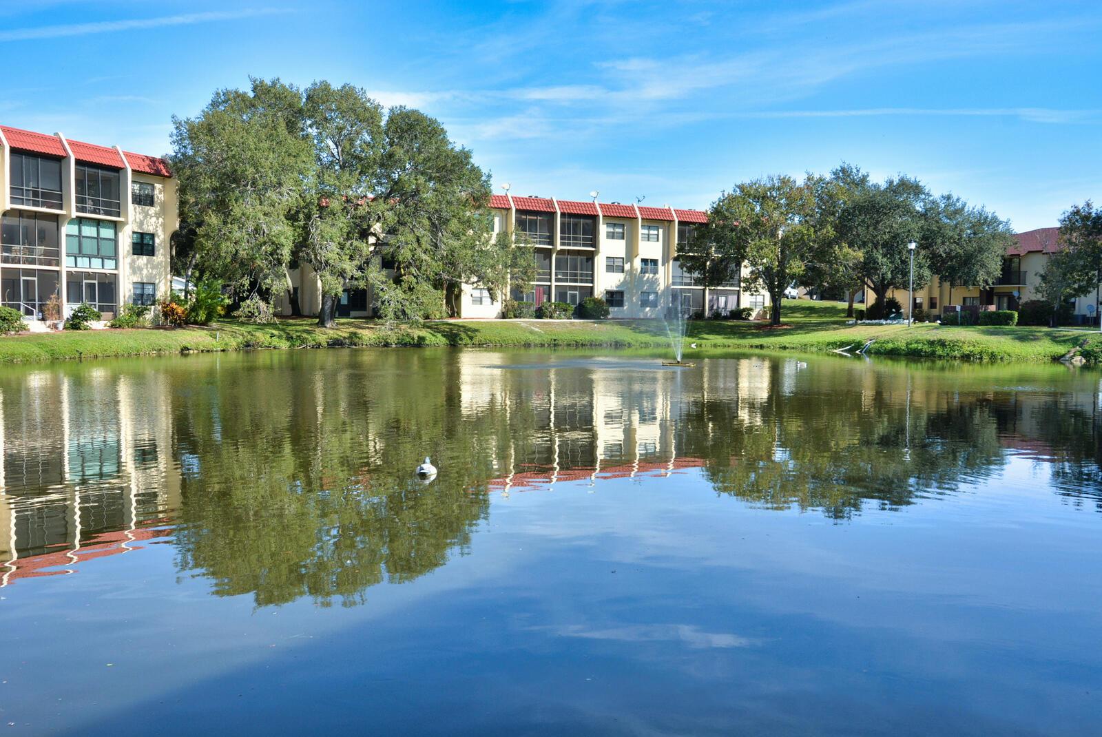 2050 Oleander Boulevard 5-306, Fort Pierce, FL 34950, Fort Pierce - Photo 4