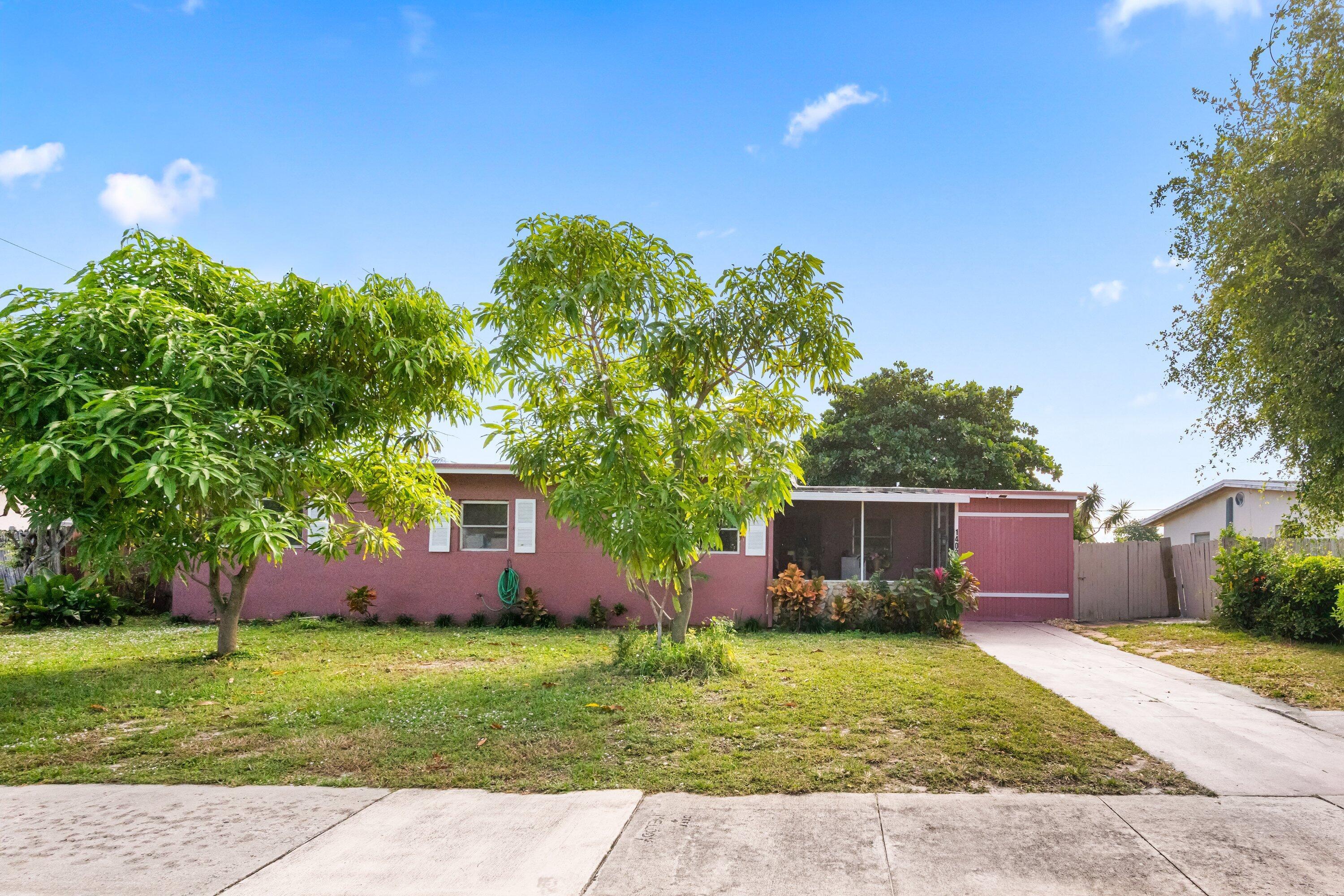 1408 W Broome Street, Lantana, FL 33462, Lantana