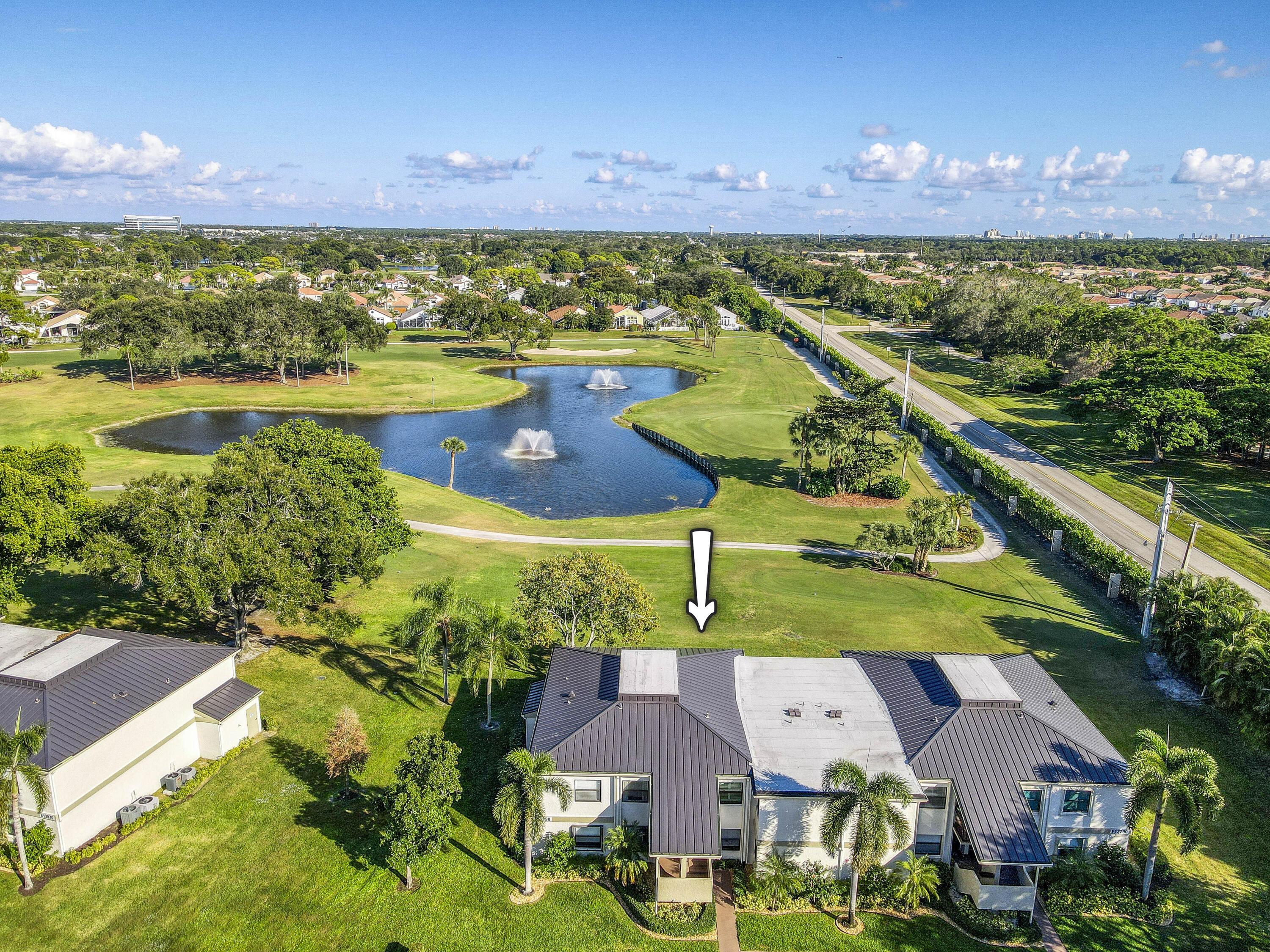 12790 Briarlake Drive 202, Palm Beach Gardens, FL 33418, Palm Beach Gardens - Photo 3