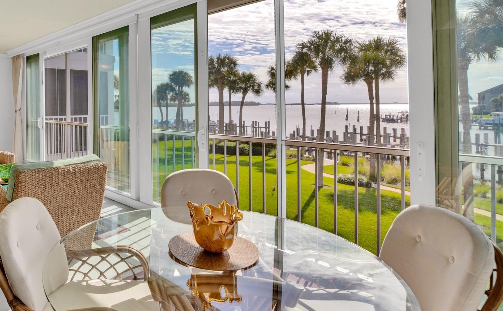 1903 Bay Road 205, Vero Beach, FL 32963, Vero Beach - Photo 4