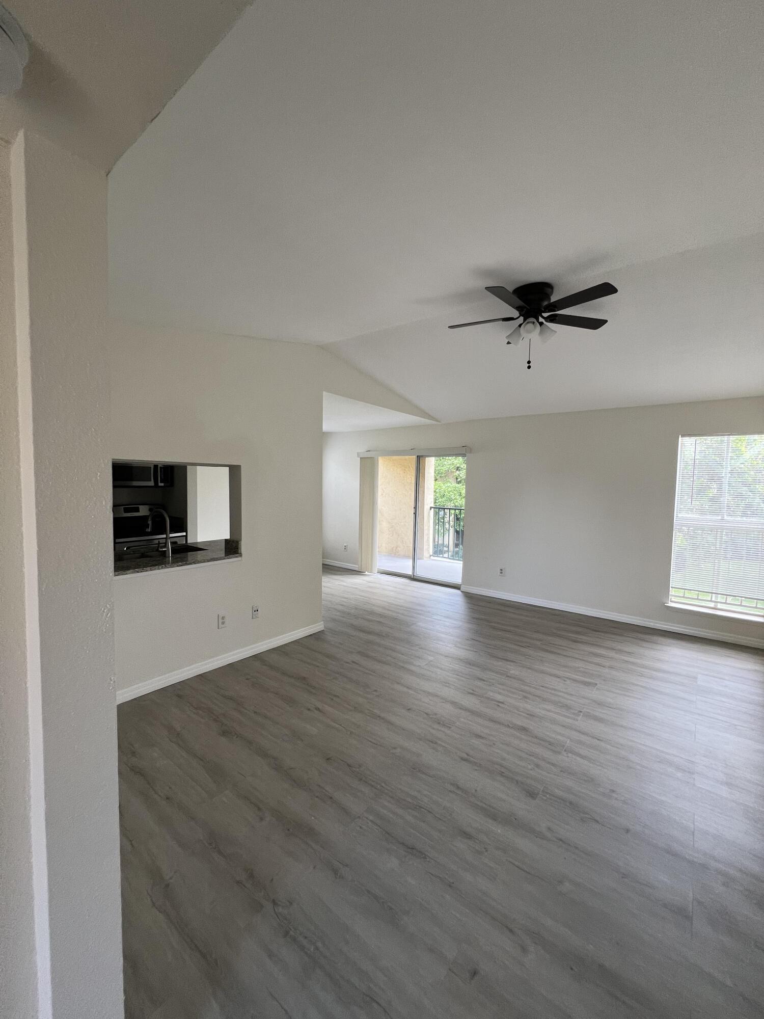 899 Riverside Drive 620, Coral Springs, FL 33071, Coral Springs - Photo 5