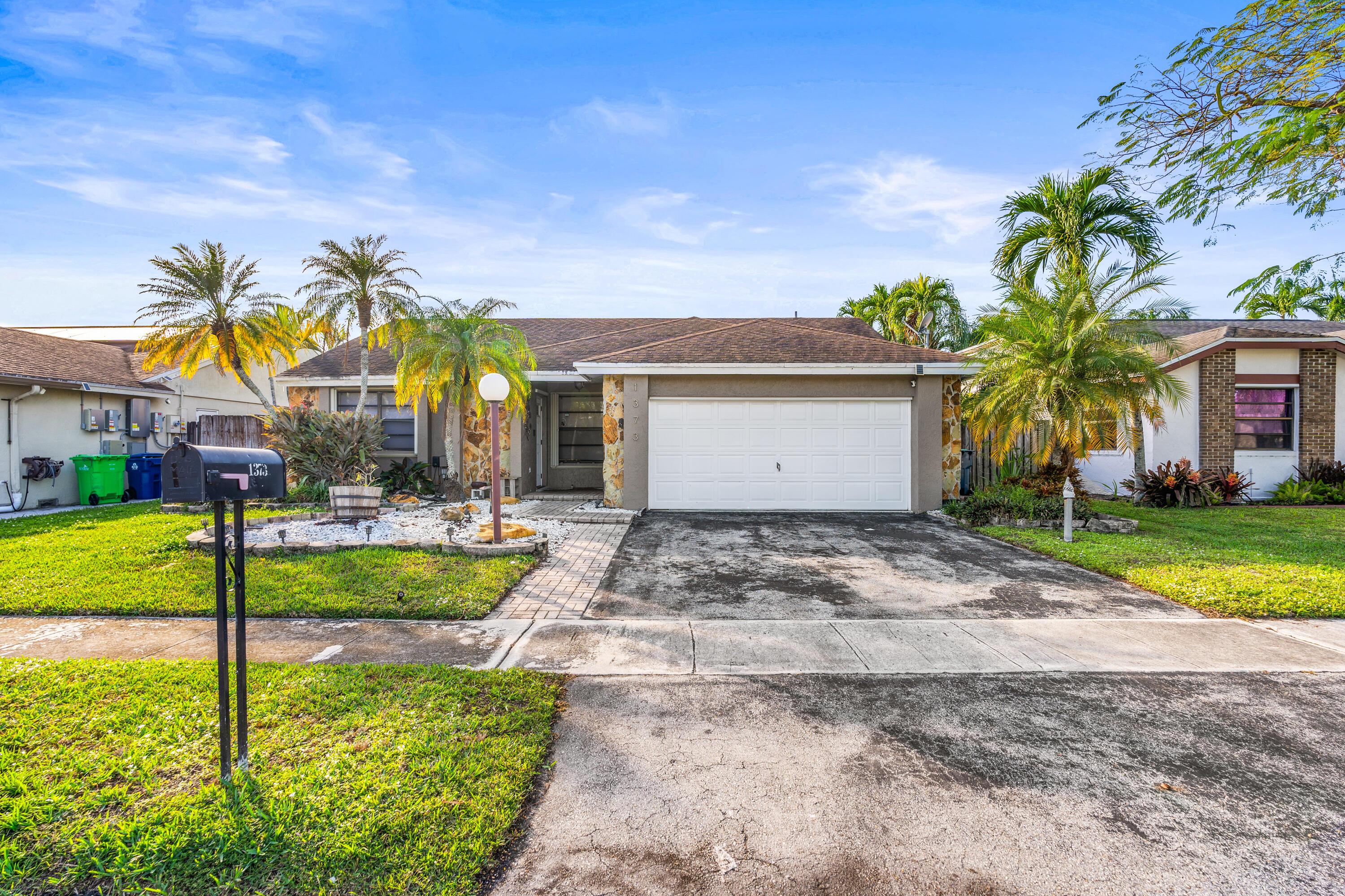 1373 SW 151st Avenue, Sunrise, FL 33326, Sunrise - Photo 5