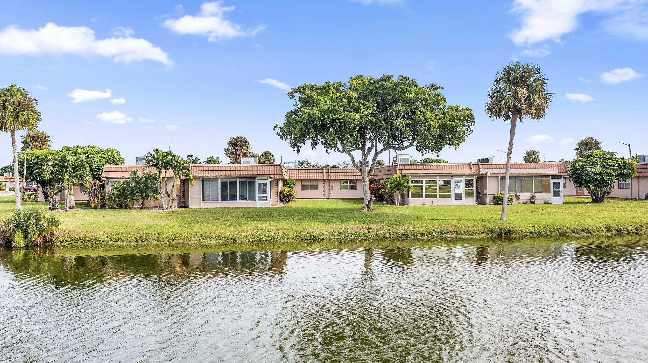 341 Seville O, Delray Beach, FL 33446, Delray Beach - Photo 3