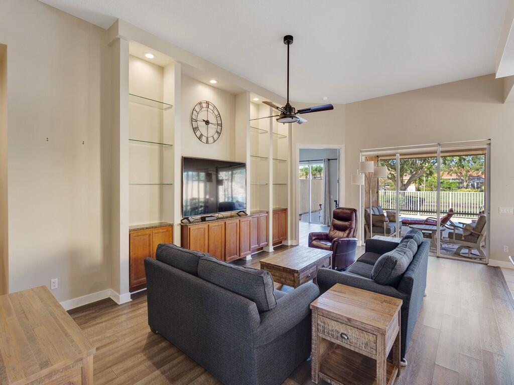5250 Eleuthra Circle, Vero Beach, FL 32967, Vero Beach - Photo 5