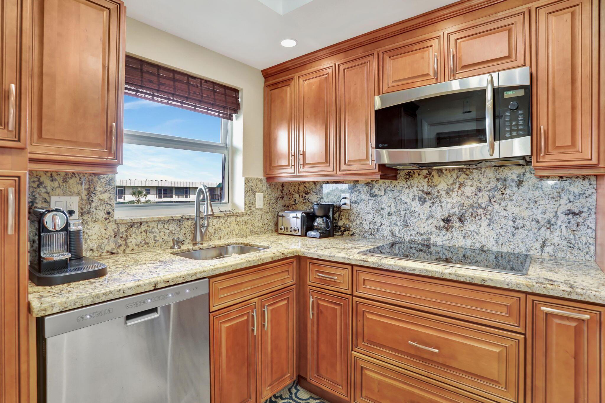 806 SE 7th Street 403, Deerfield Beach, FL 33441, Deerfield Beach