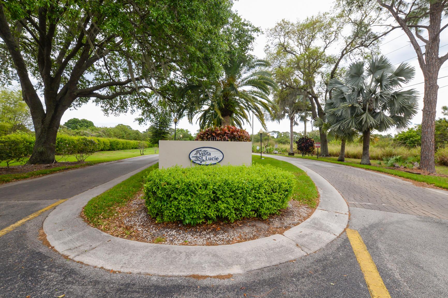 8 Lake Vista Trail 205, Port St. Lucie, FL 34952, Port St. Lucie - Photo 2