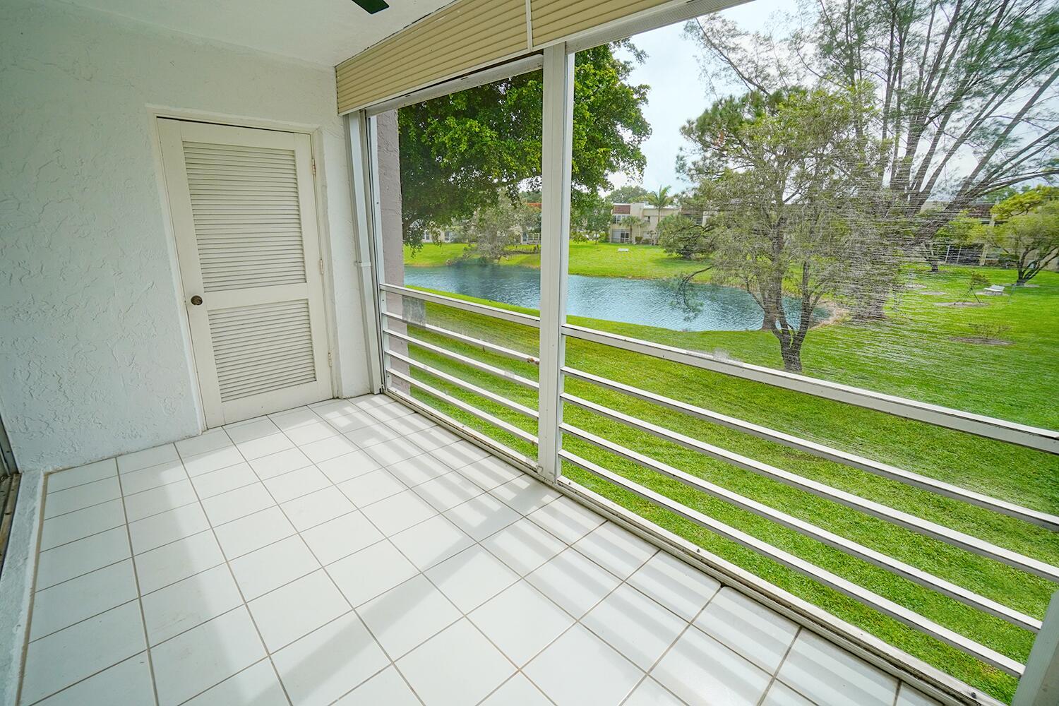 2828 Casita Way 214 C, Delray Beach, FL 33445, Delray Beach - Photo 2