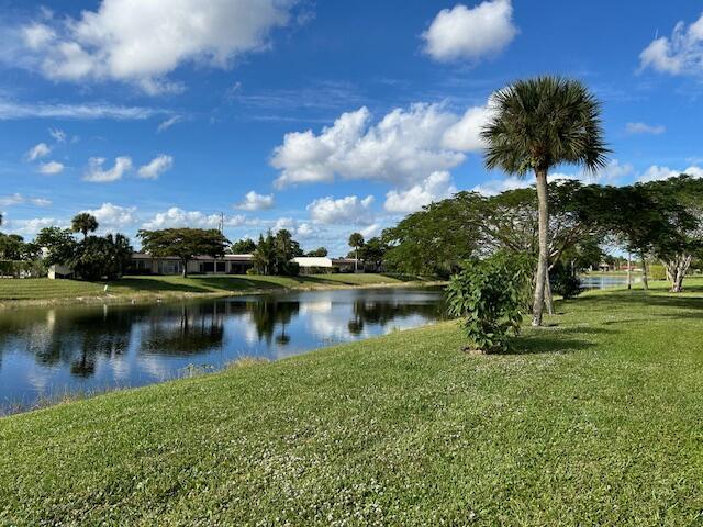 221 Lake Meryl Drive, West Palm Beach, FL 33411, West Palm Beach - Photo 2