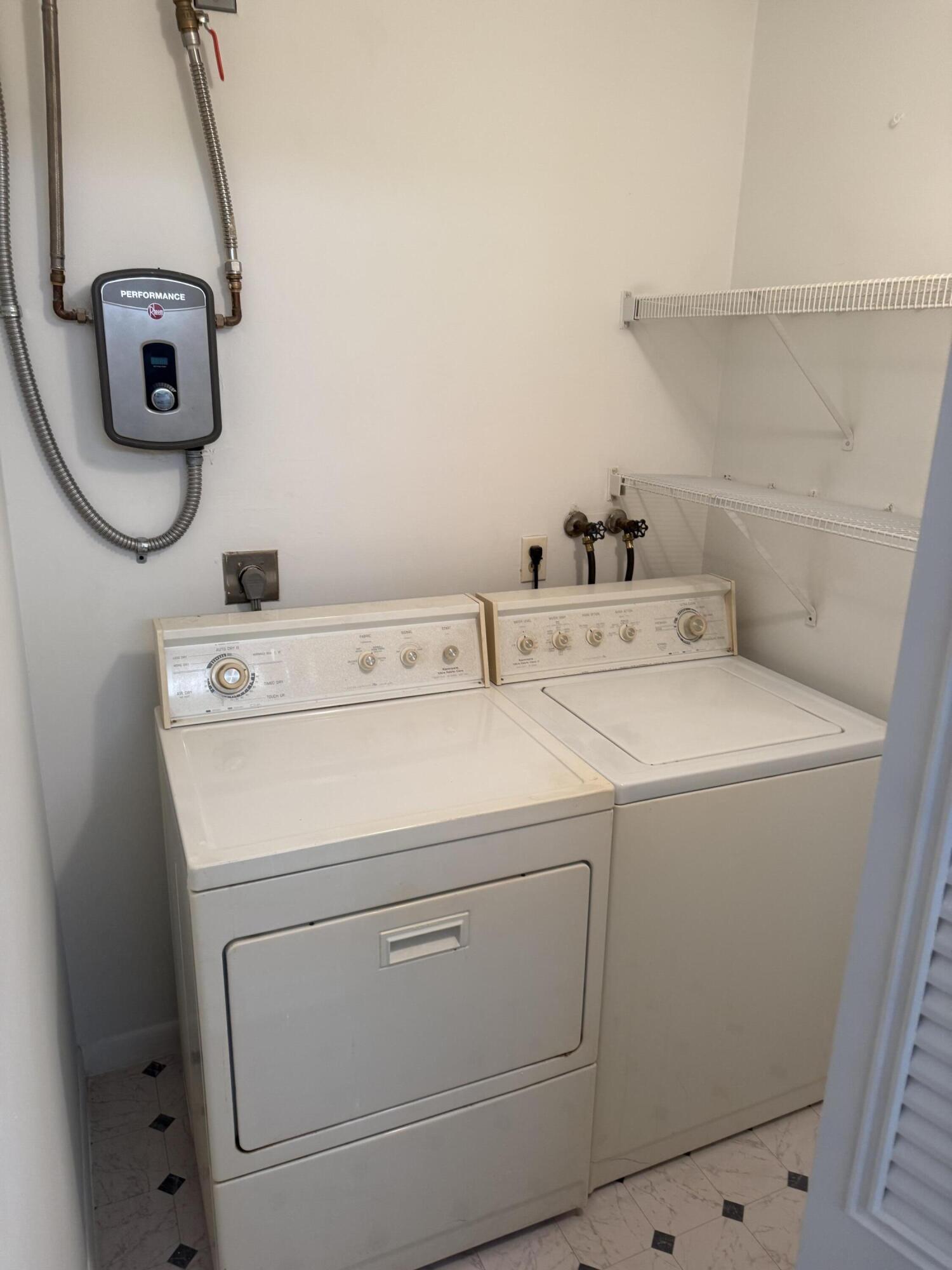 5795 La Pinata Boulevard C-2, Greenacres, FL 33463, Greenacres - Photo 5