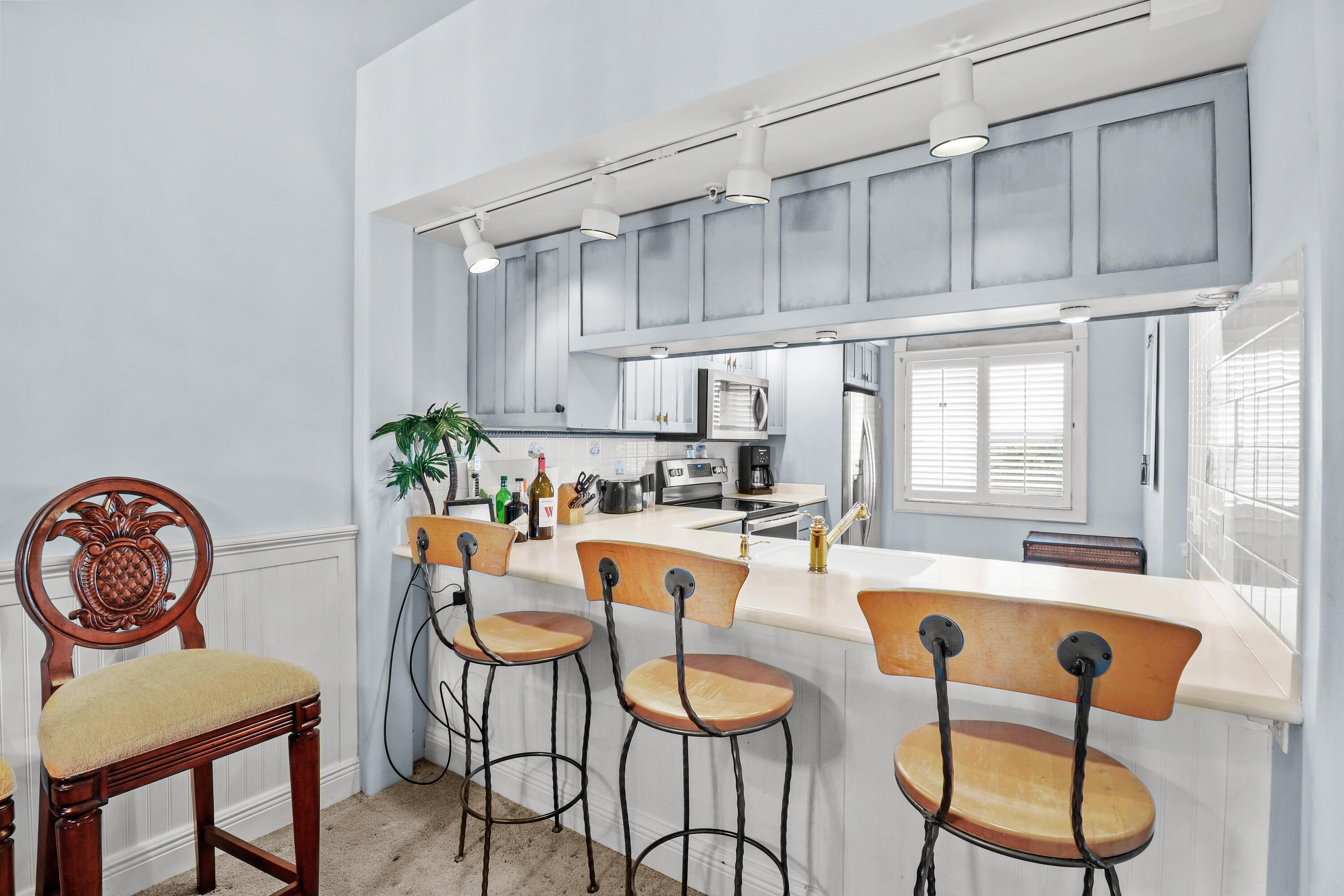 901 Seafarer Circle 503, Jupiter, FL 33477, Jupiter - Photo 4