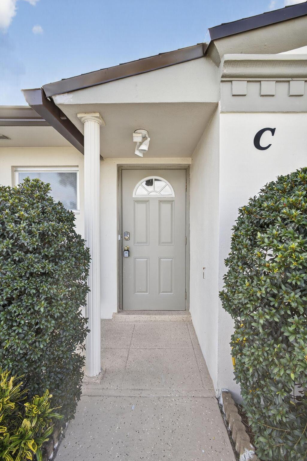2833 Crosley Drive W C, West Palm Beach, FL 33415, West Palm Beach - Photo 4