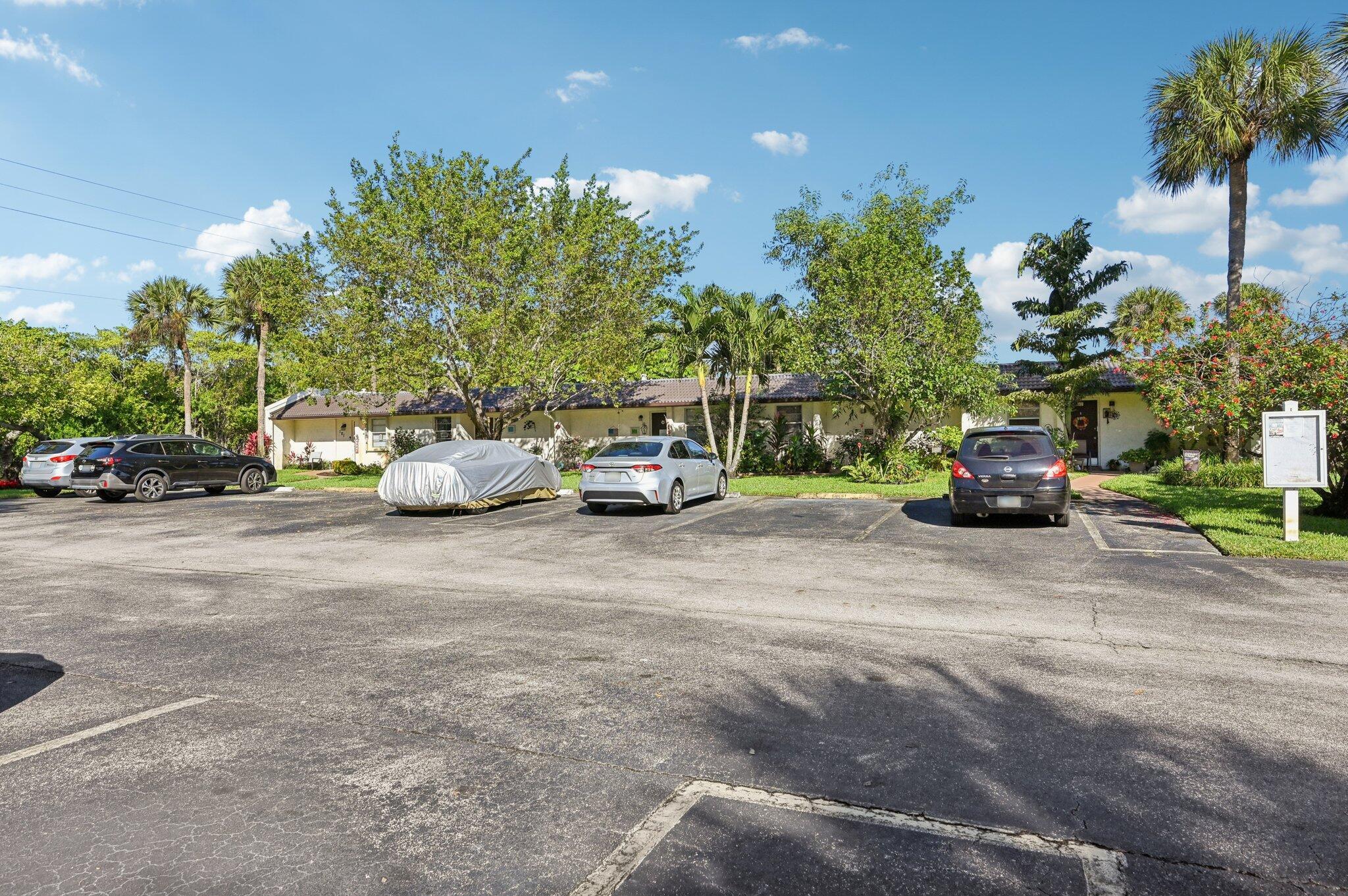 107 Lake Olive Drive, West Palm Beach, FL 33411, West Palm Beach - Photo 4