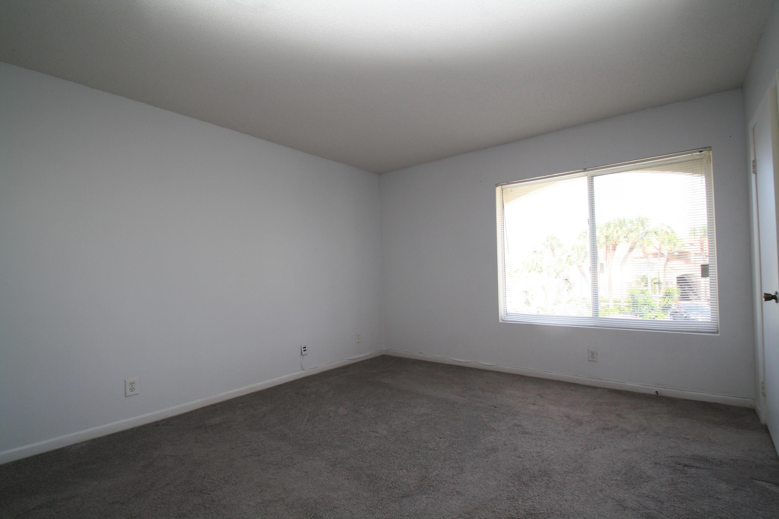 815 W Boynton Beach Boulevard 10-203, Boynton Beach, FL 33426, Boynton Beach - Photo 4