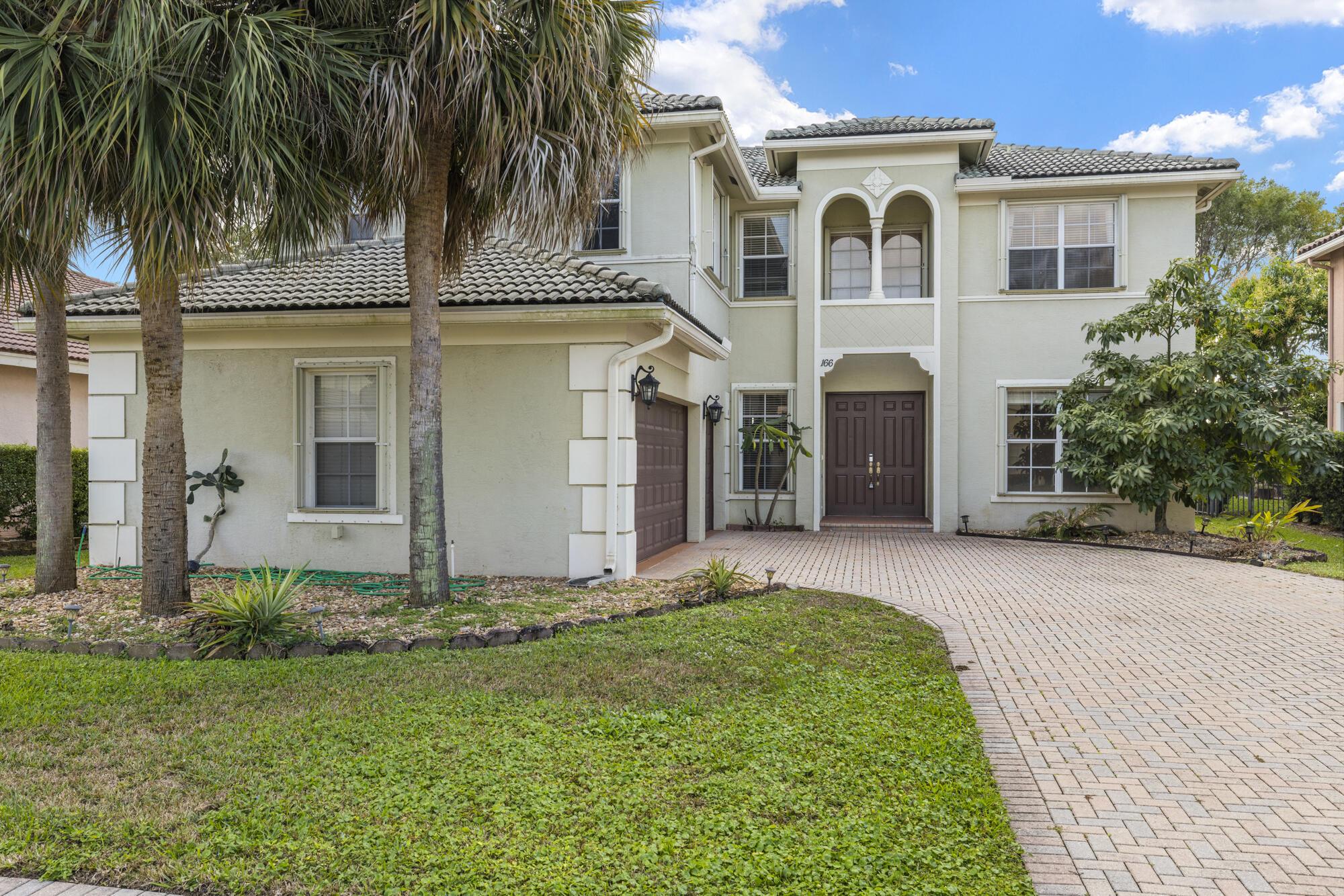 166 Bella Vista Way, Royal Palm Beach, FL 33411, Royal Palm Beach - Photo 3