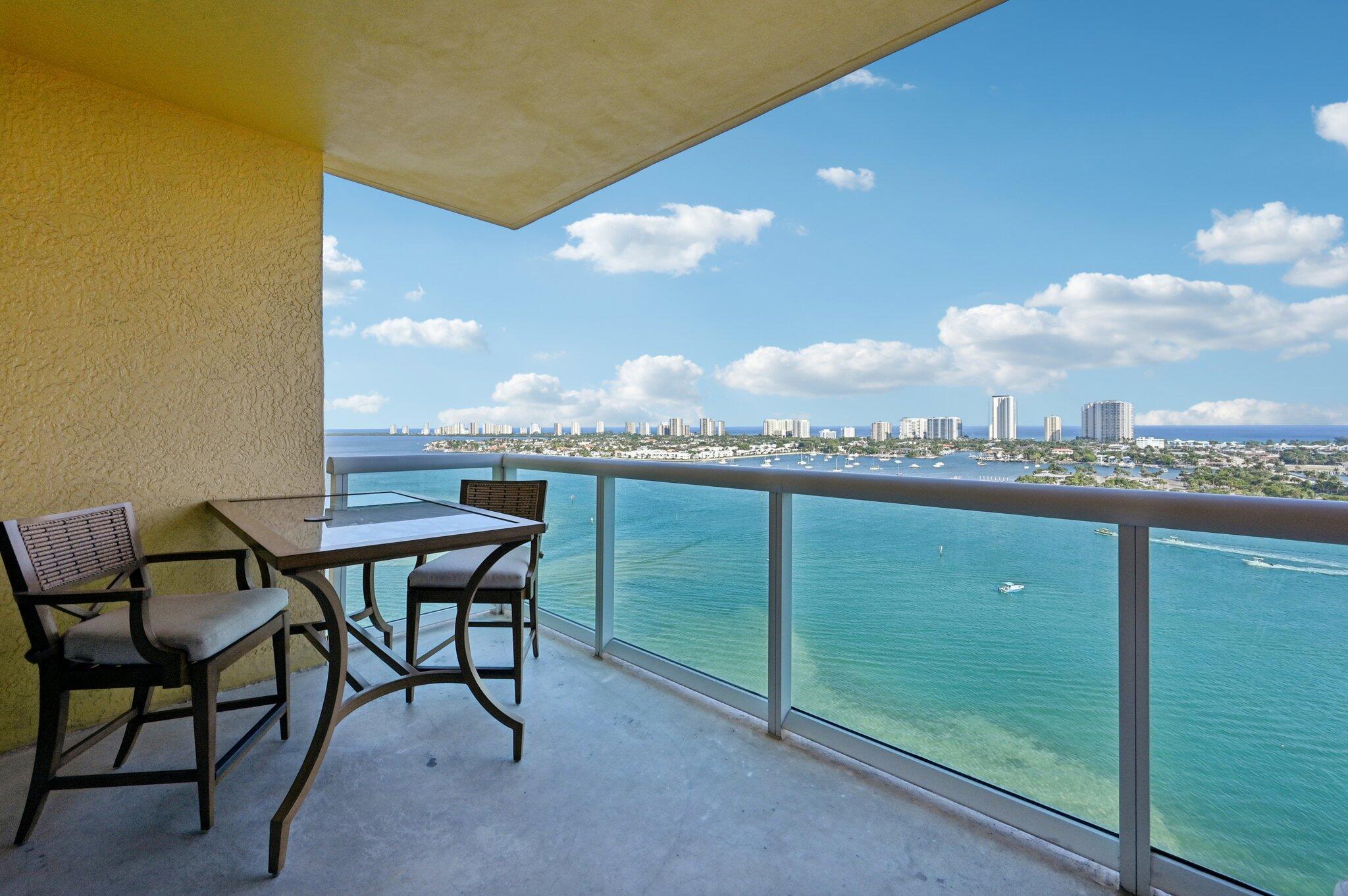 2640 Lake Shore Drive 1810, Riviera Beach, FL 33404, Riviera Beach - Photo 2