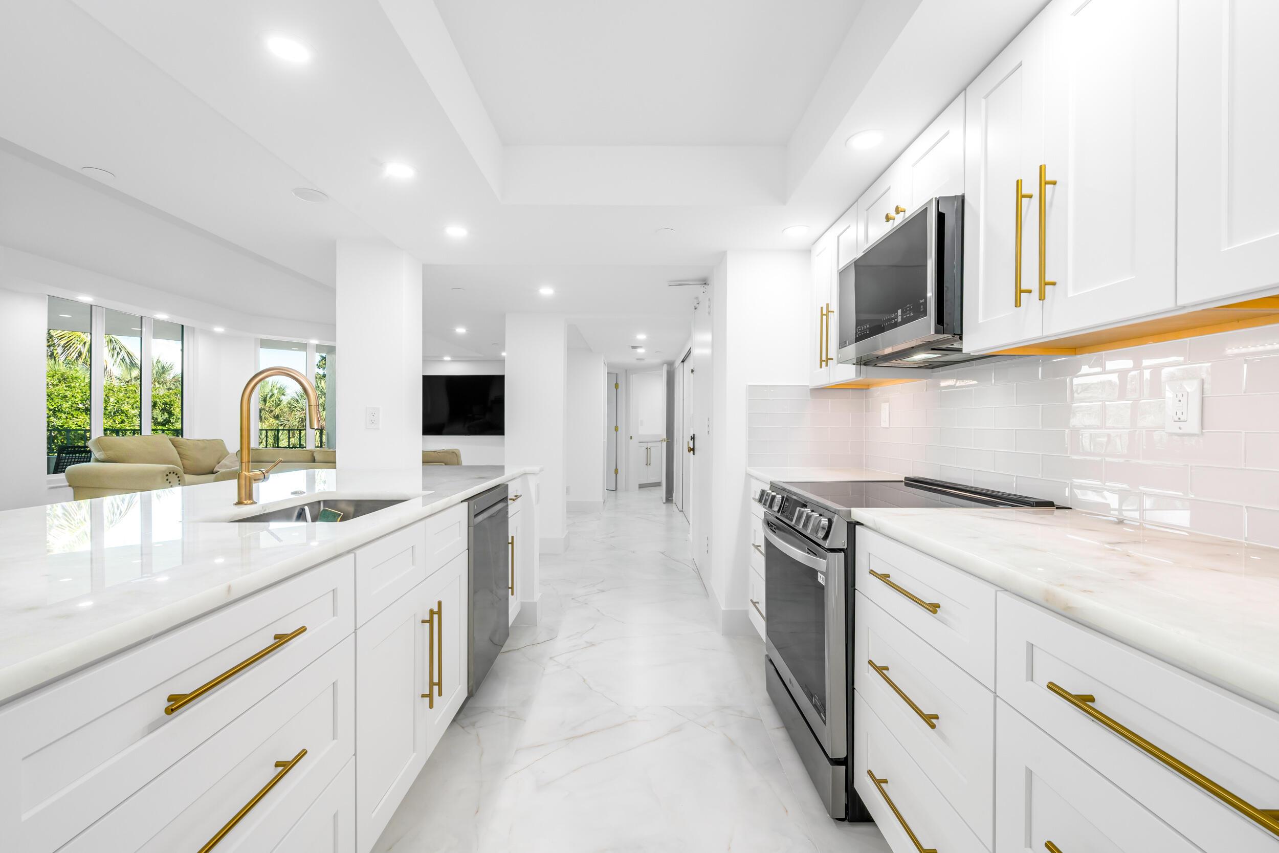 100 SE 5th Avenue 304, Boca Raton, FL 33432, Boca Raton