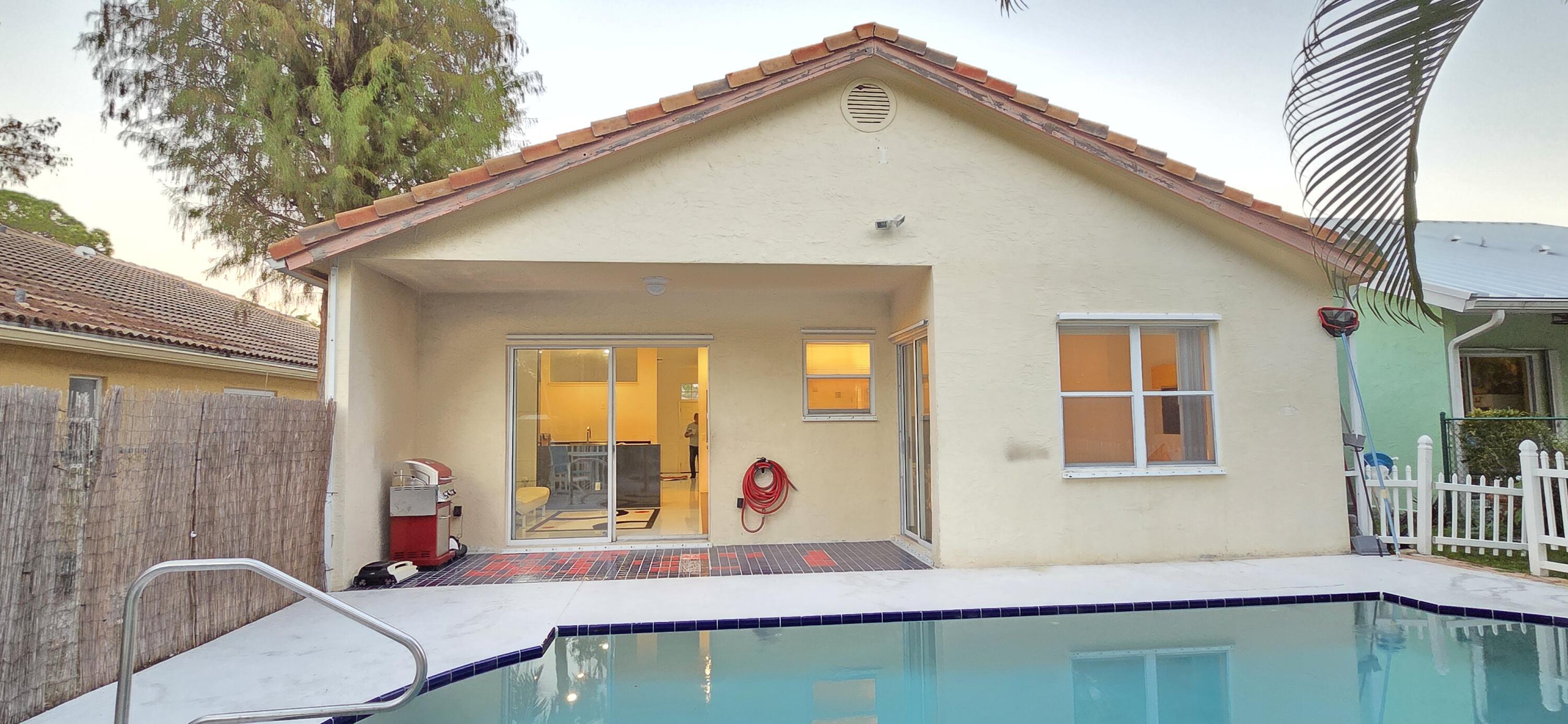 661 Lake Wellington Drive, Wellington, FL 33414, Wellington - Photo 4