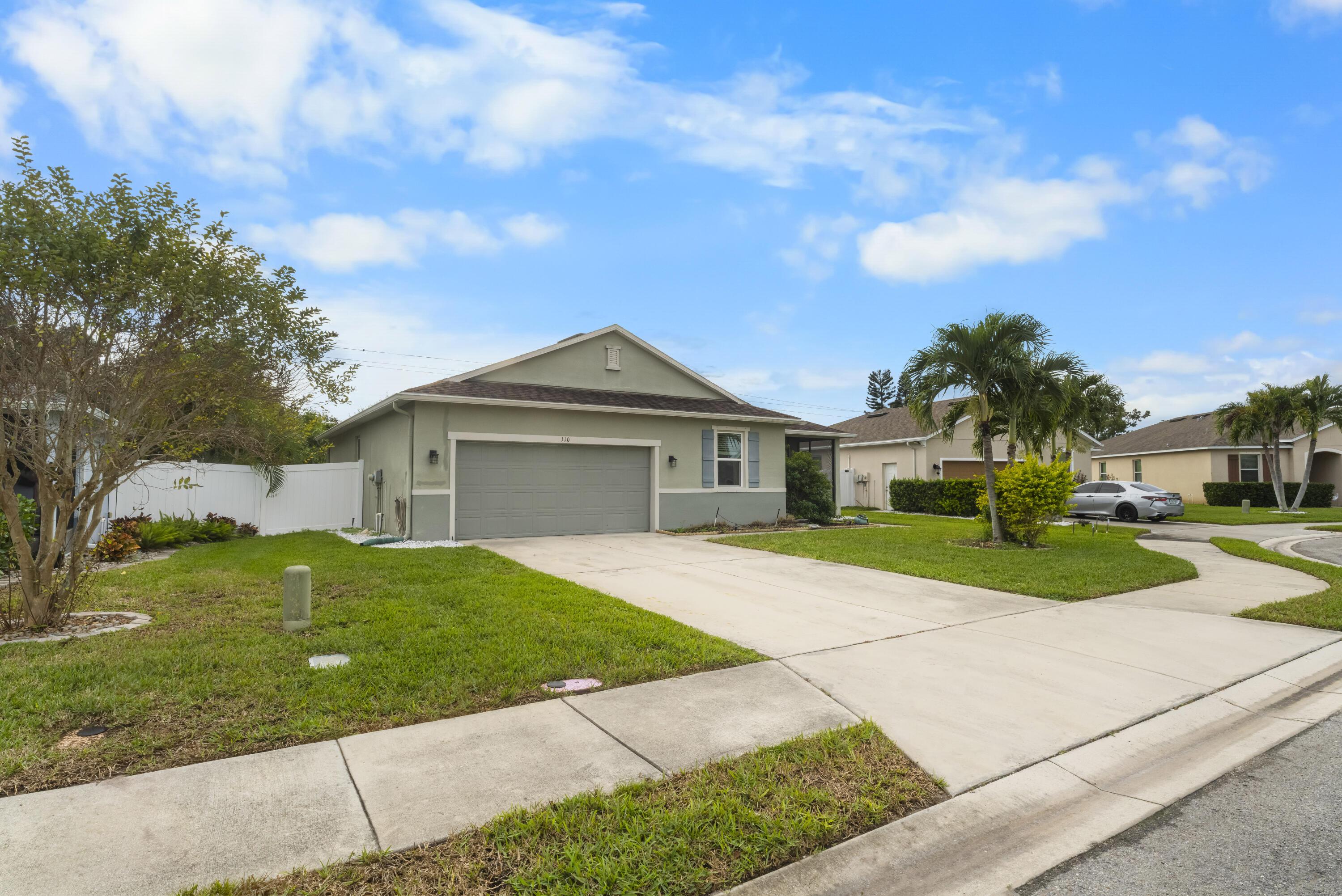 110 65th Avenue E, Bradenton, FL 34203, Bradenton - Photo 2