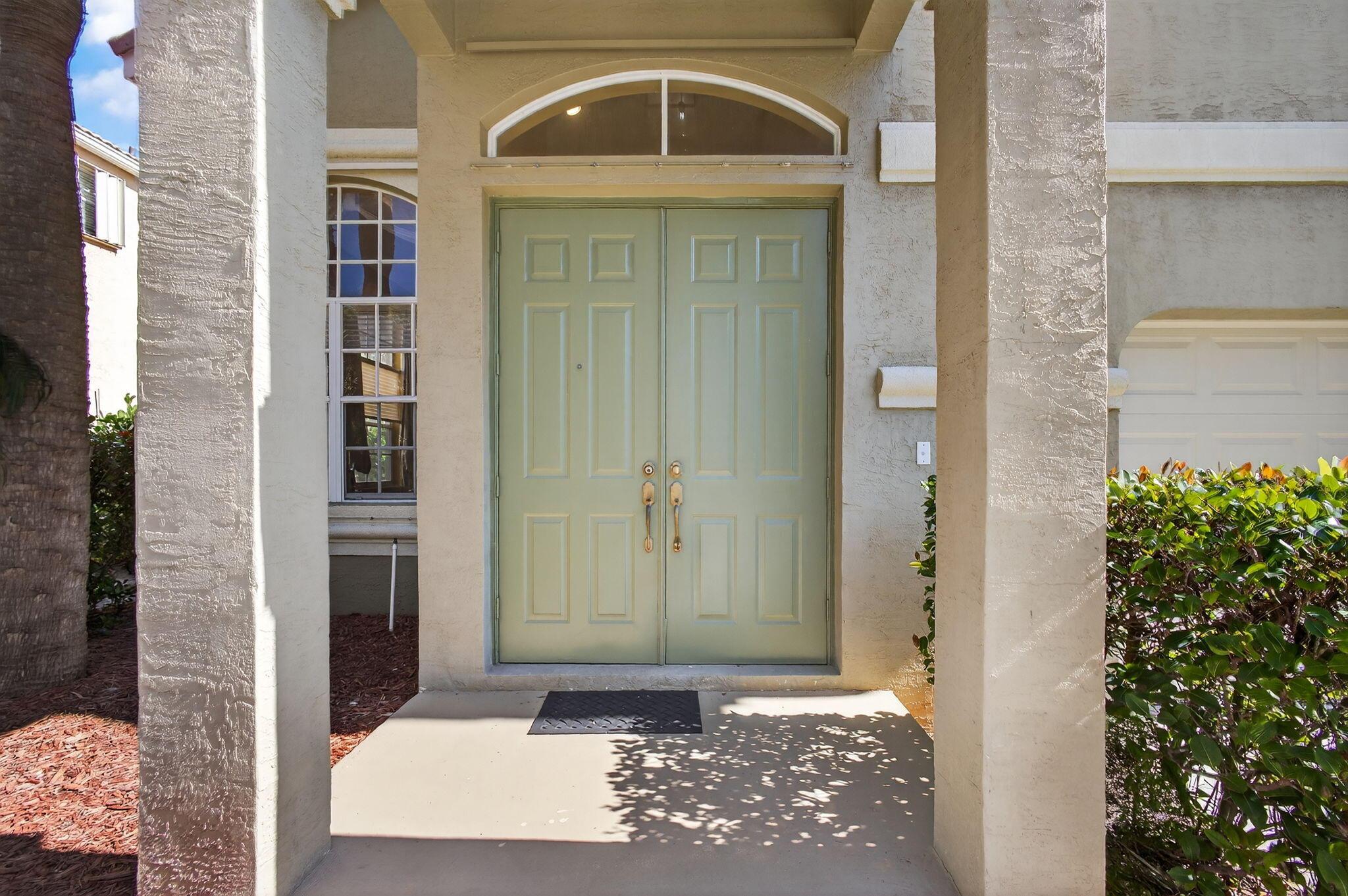 2008 Reston Circle, Royal Palm Beach, FL 33411, Royal Palm Beach - Photo 2
