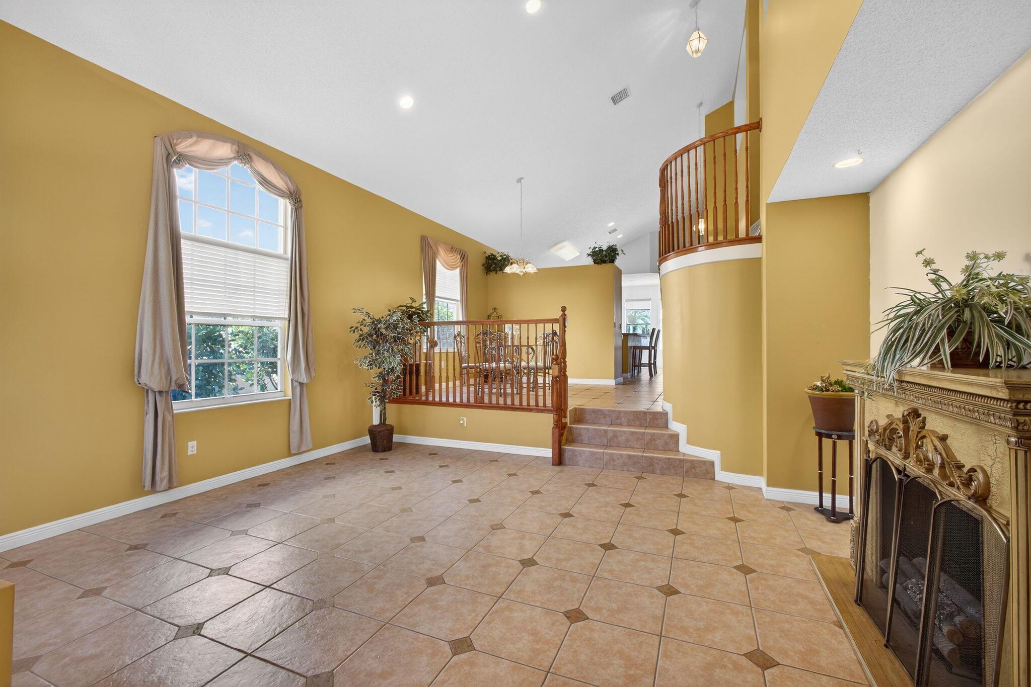 2008 Reston Circle, Royal Palm Beach, FL 33411, Royal Palm Beach - Photo 4