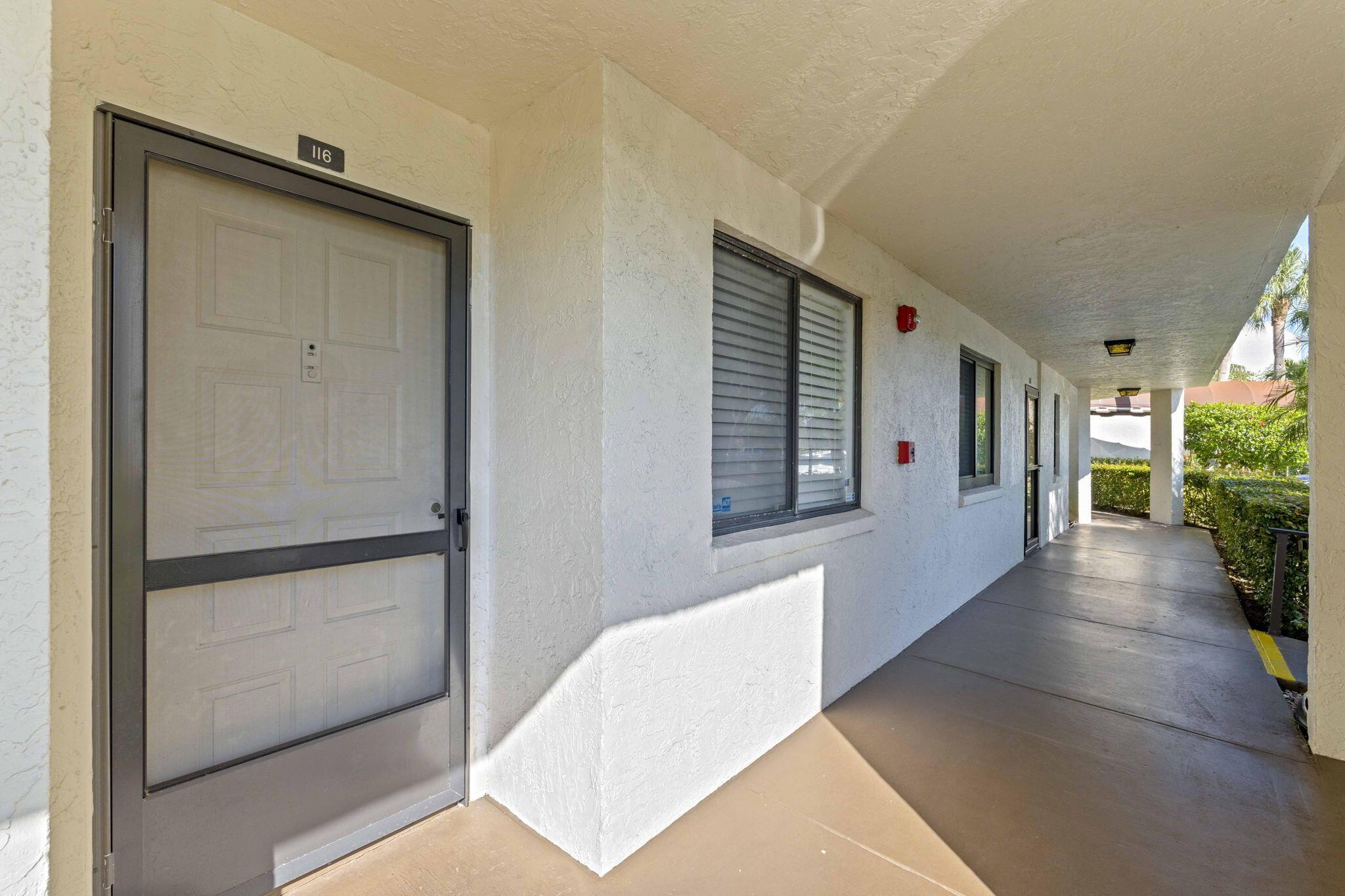 3138 Via Poinciana 116, Lake Worth, FL 33467, Lake Worth