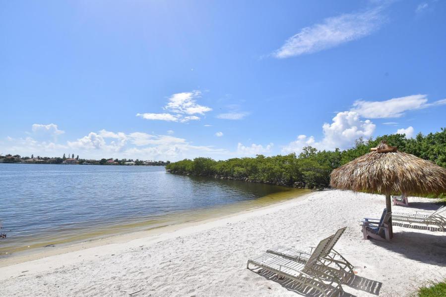 1000 Scotia Drive 504, Hypoluxo, FL 33462, Hypoluxo