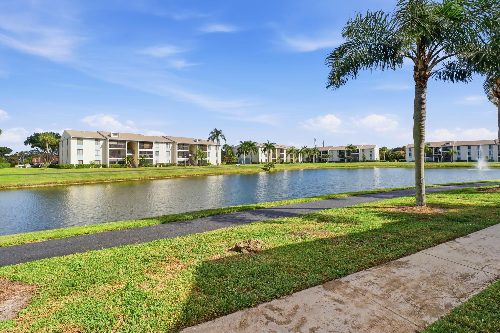 1102 Green Pine Boulevard A1, West Palm Beach, FL 33409, West Palm Beach - Photo 5