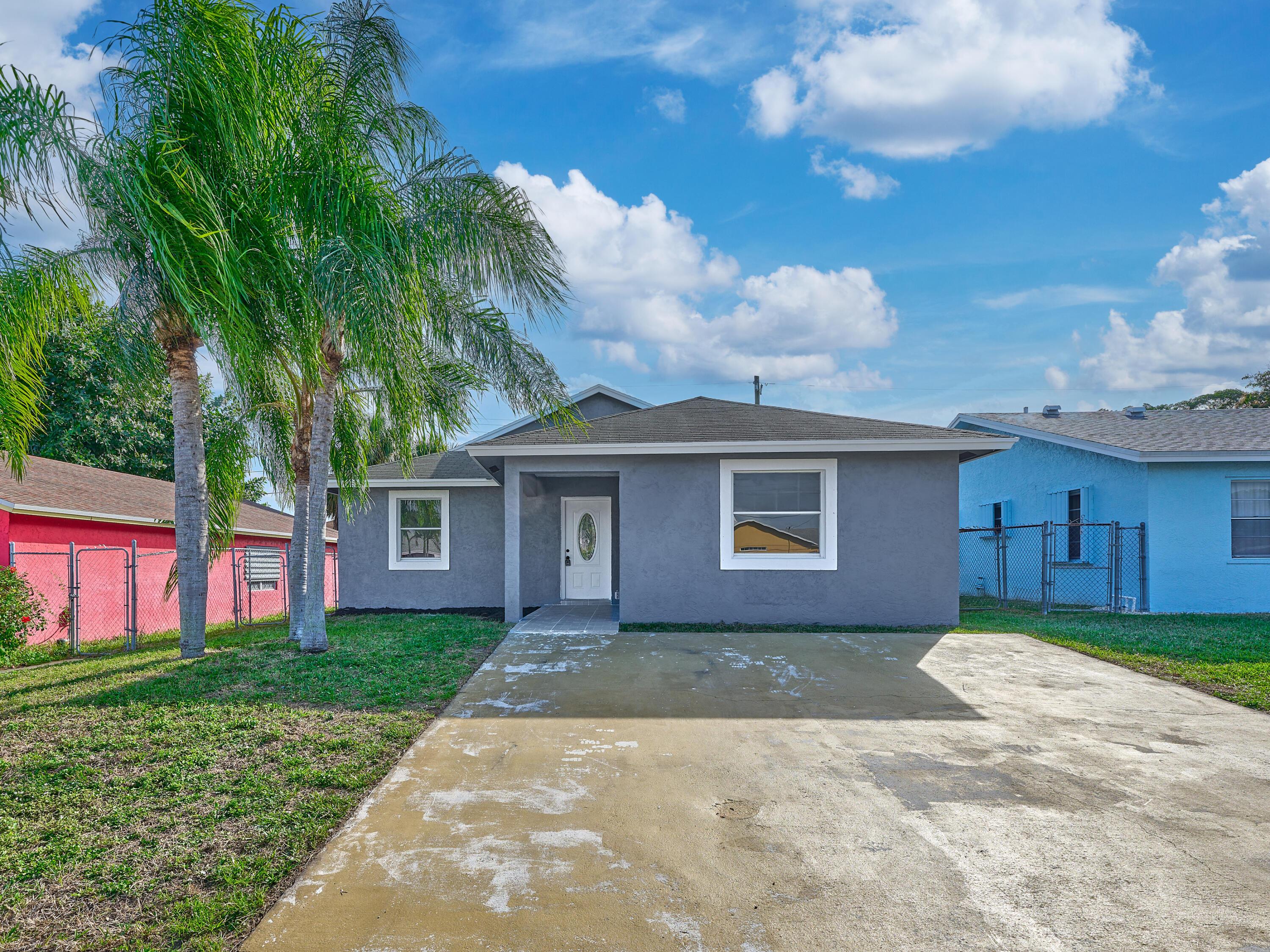 1549 W 19th Street, Riviera Beach, FL 33404, Riviera Beach - Photo 2