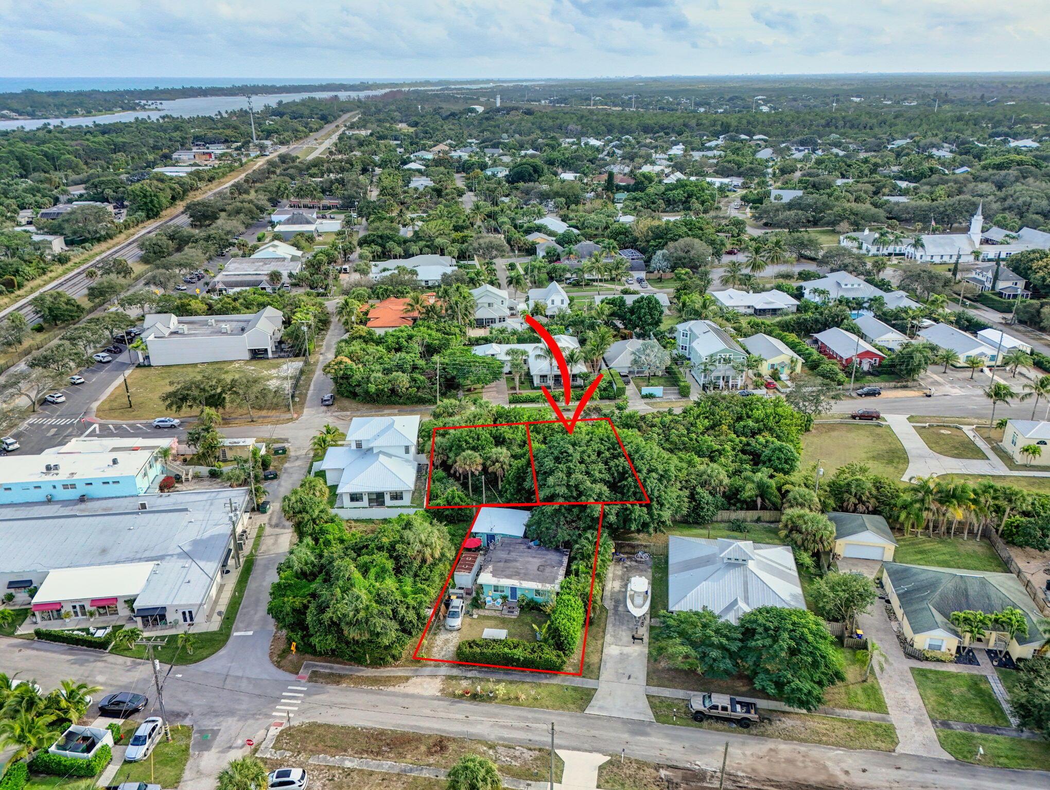9156 SE Mars Street, Hobe Sound, FL 33455, Hobe Sound - Photo 5