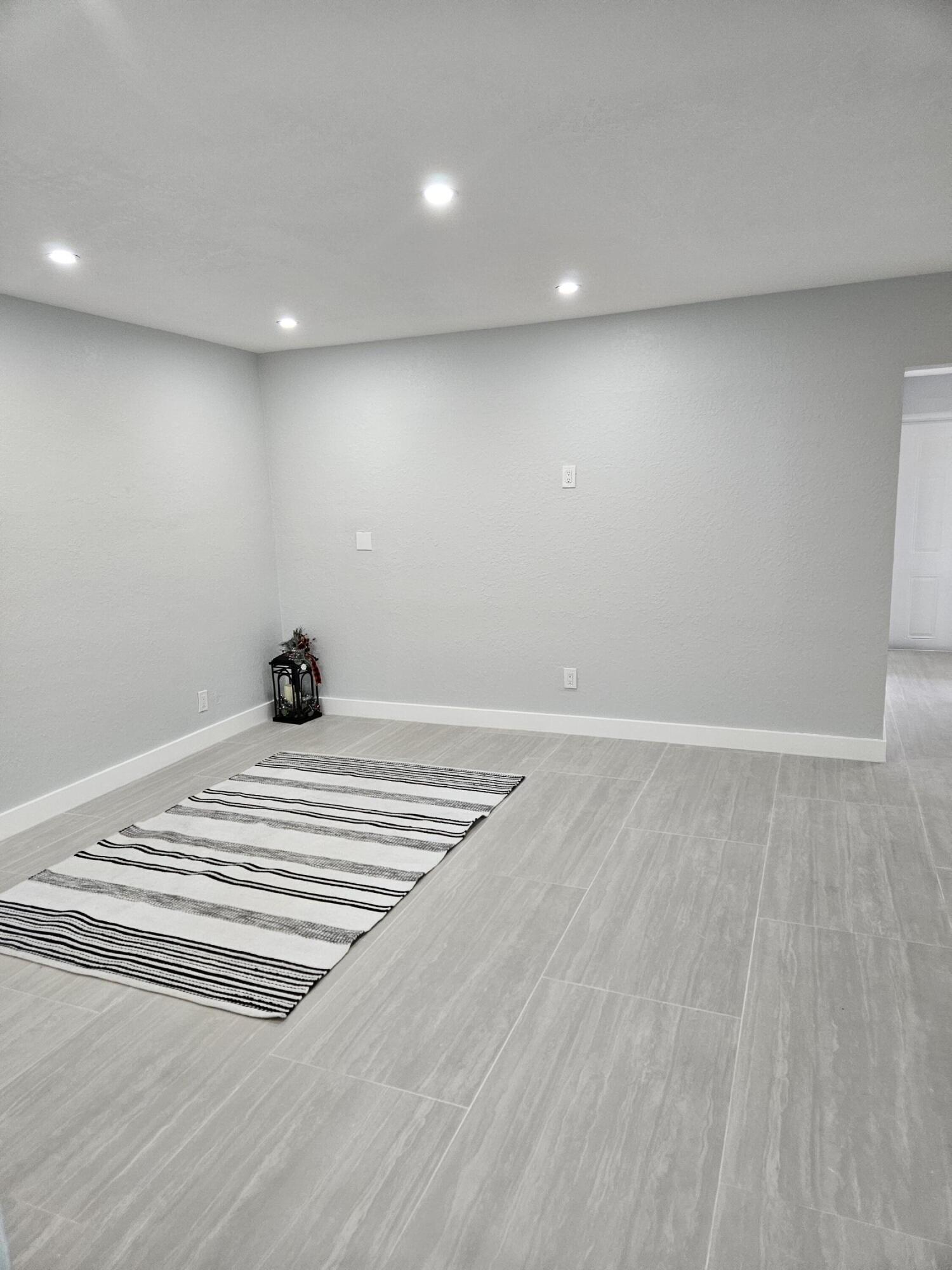 2010 NE 33rd Street, Lighthouse Point, FL 33064, Lighthouse Point - Photo 3