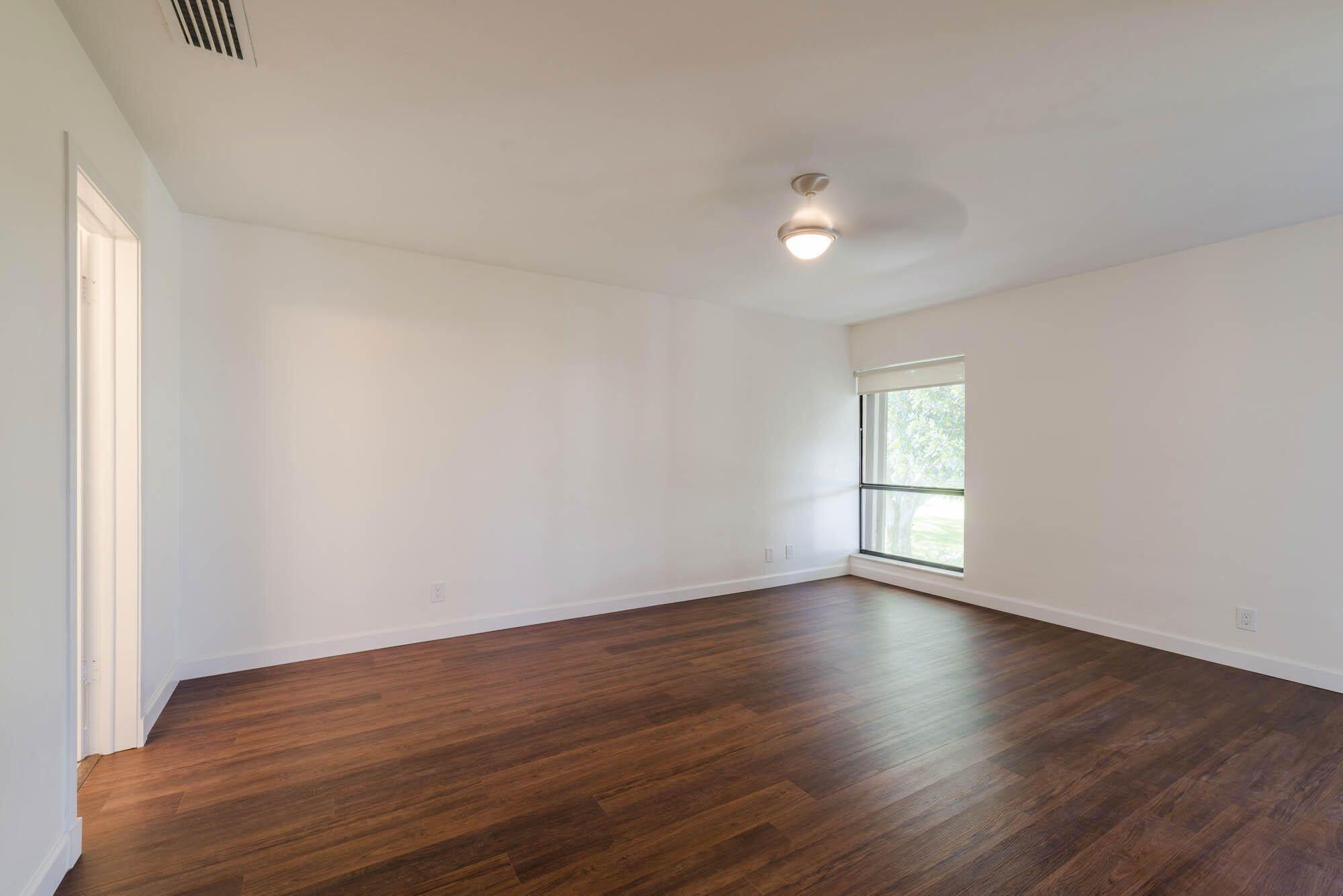 11 SE Concourse Drive D, Jupiter, FL 33469, Jupiter - Photo 5