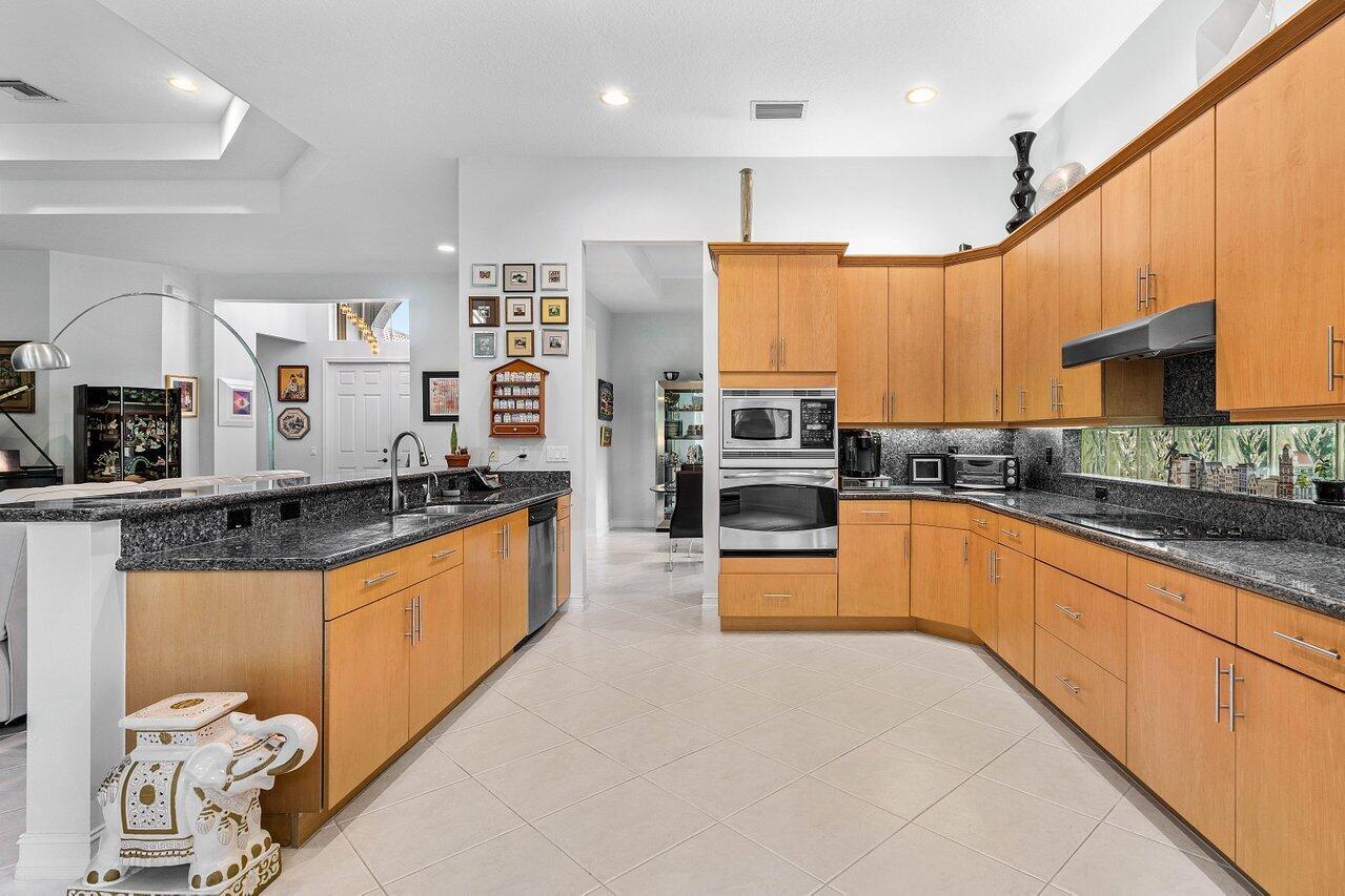 7208 Corning Circle, Boynton Beach, FL 33437, Boynton Beach - Photo 3