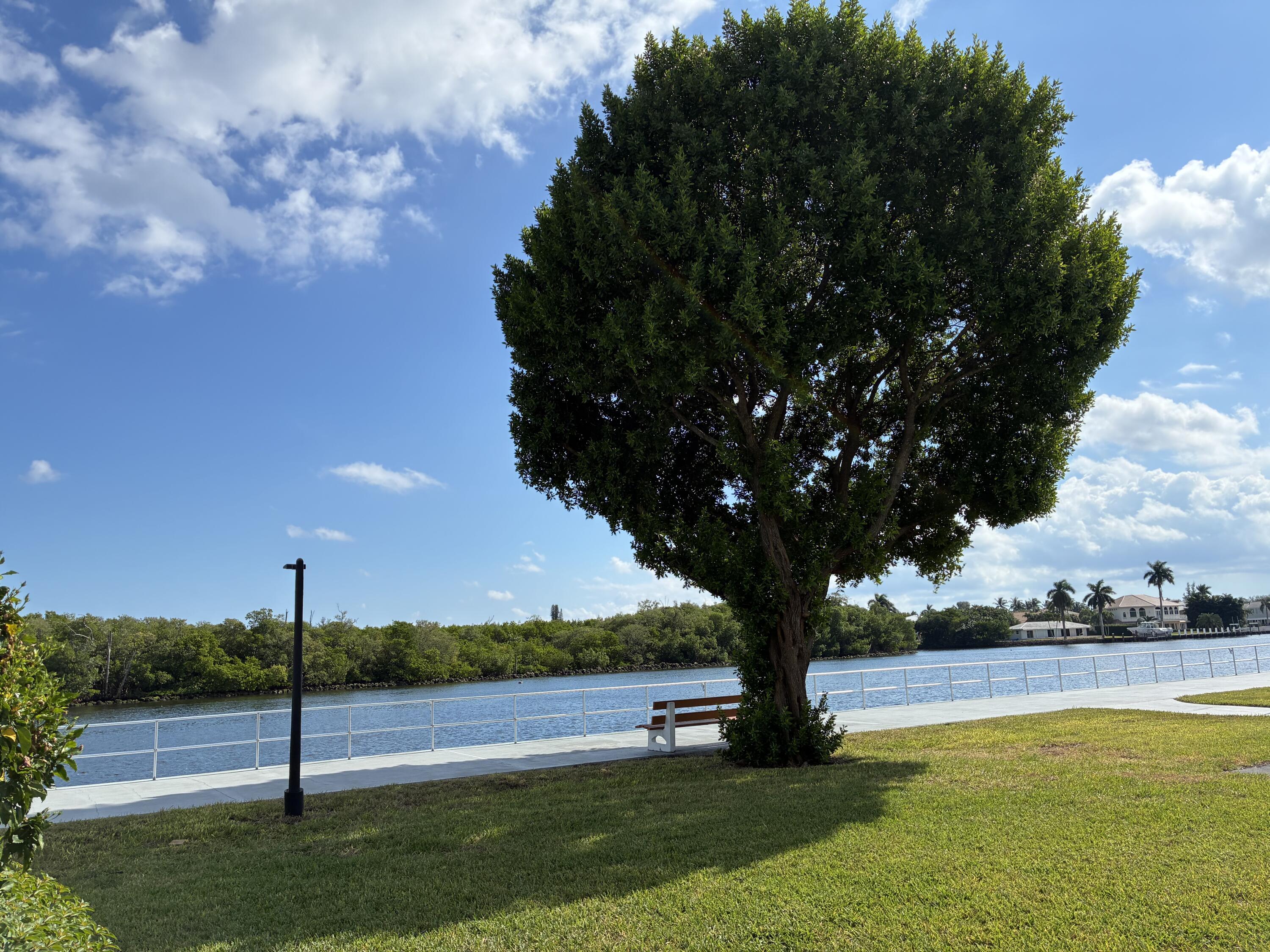 650 Horizons Avenue E 107, Boynton Beach, FL 33435, Boynton Beach - Photo 4