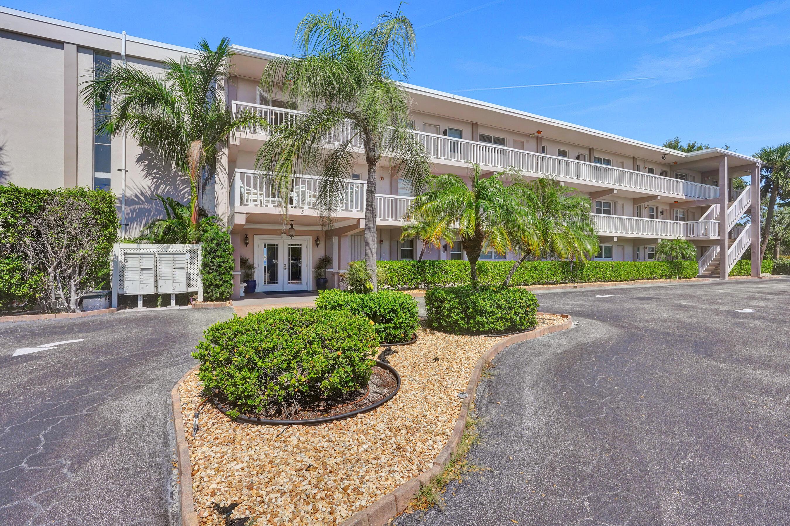 311 E Ocean Avenue 102, Lantana, FL 33462, Lantana - Photo 5