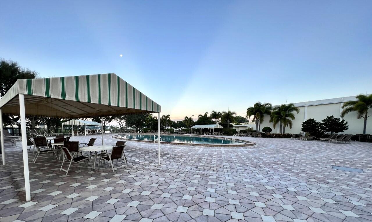 244 Bedford J, West Palm Beach, FL 33417, West Palm Beach - Photo 4