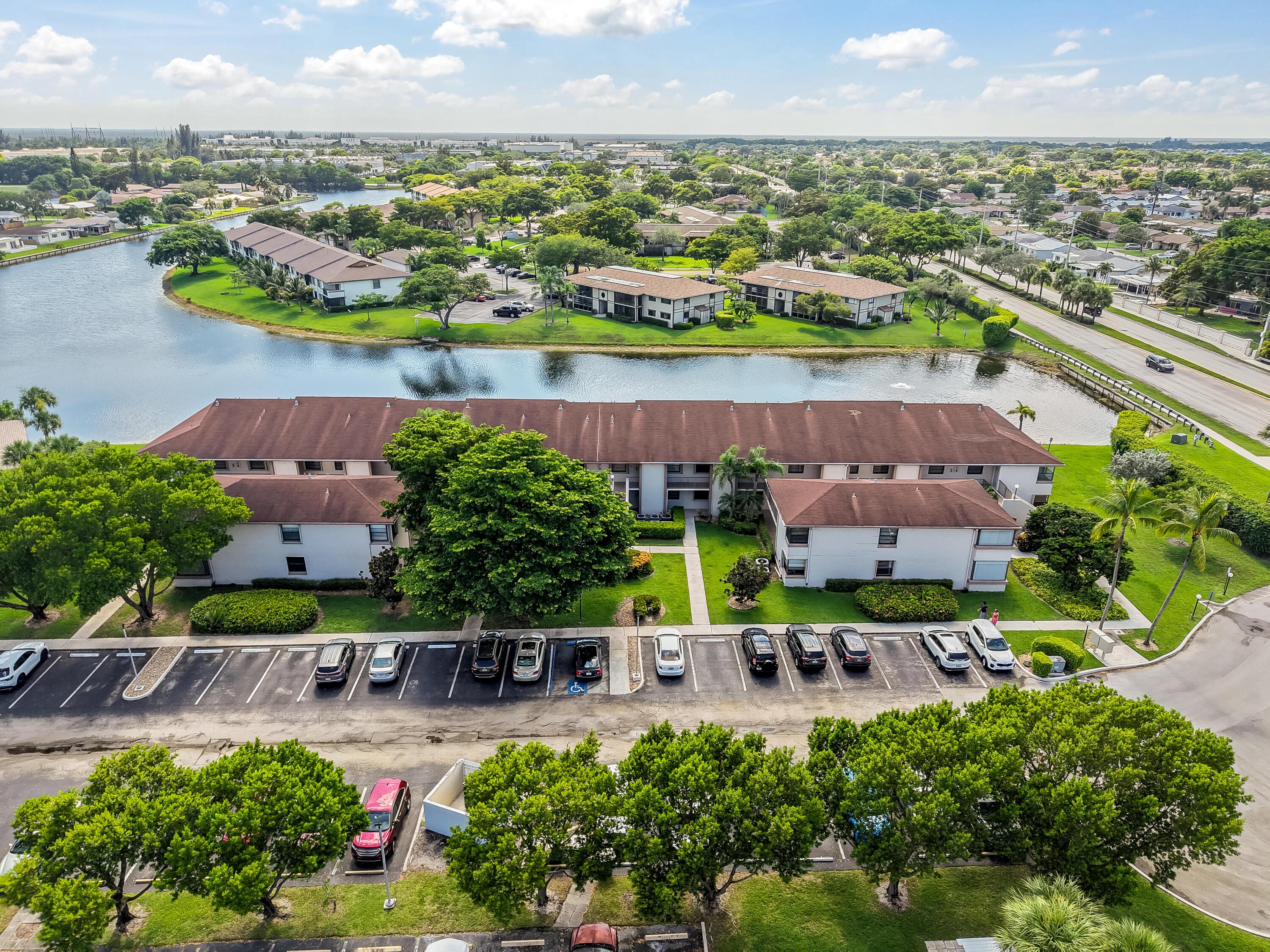 9563 W Mcnab Rd 206, Tamarac, FL 33321, Tamarac - Photo 2