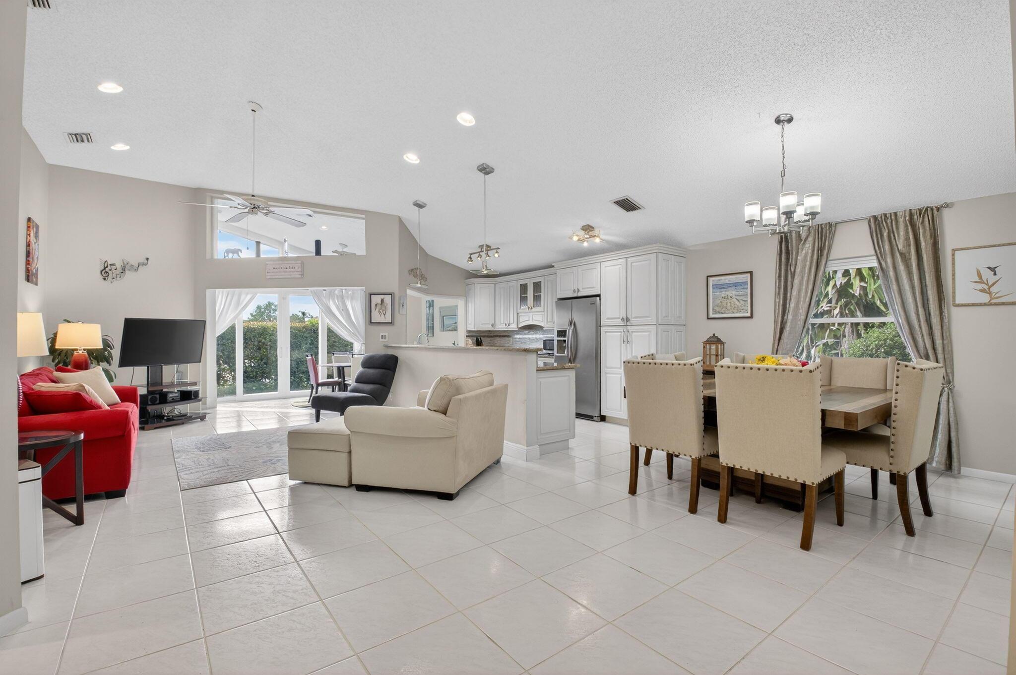 6165 Bay Isles Drive, Boynton Beach, FL 33437, Boynton Beach - Photo 2