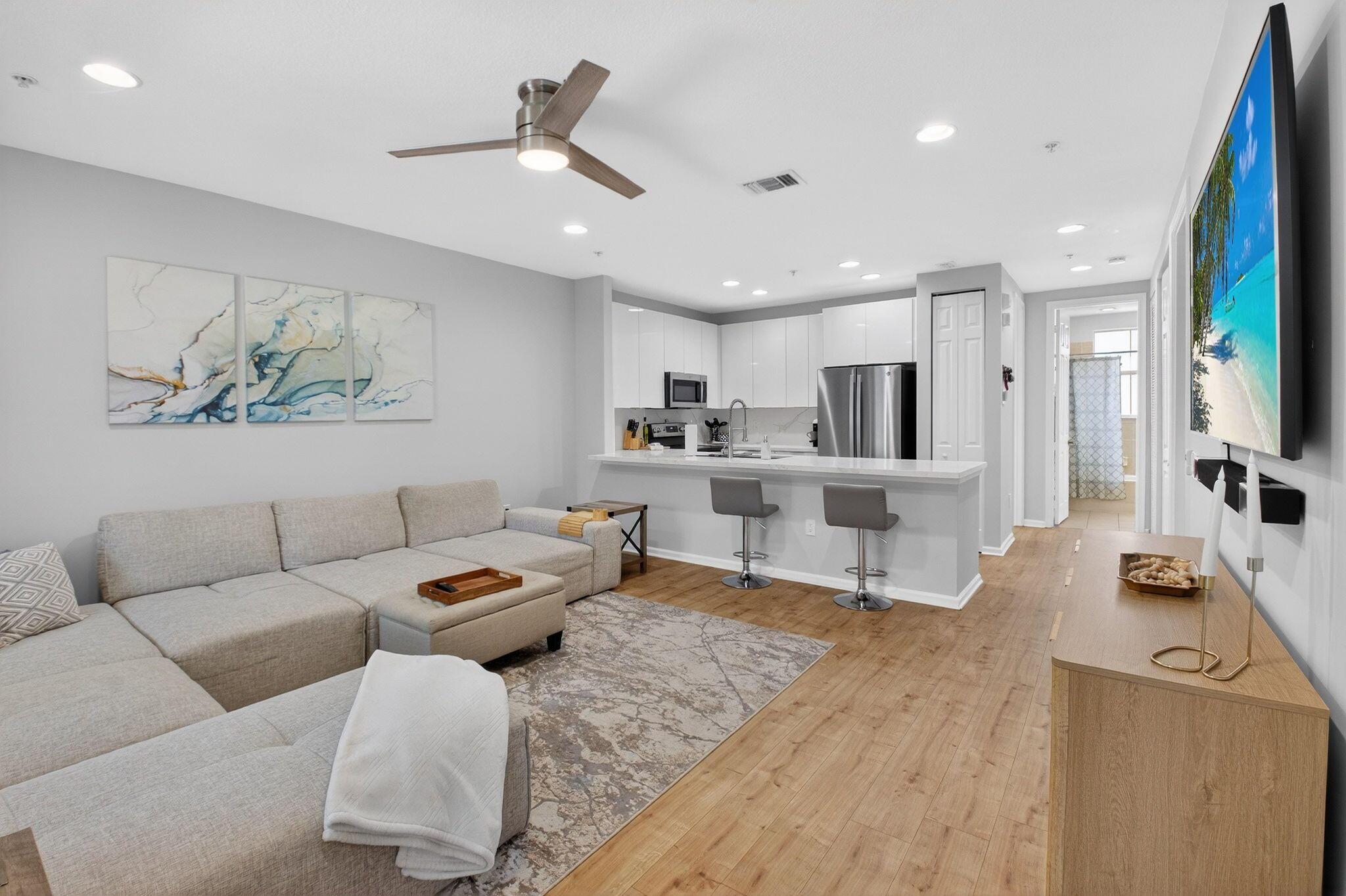 1435 Via De Pepi, Boynton Beach, FL 33426, Boynton Beach - Photo 2
