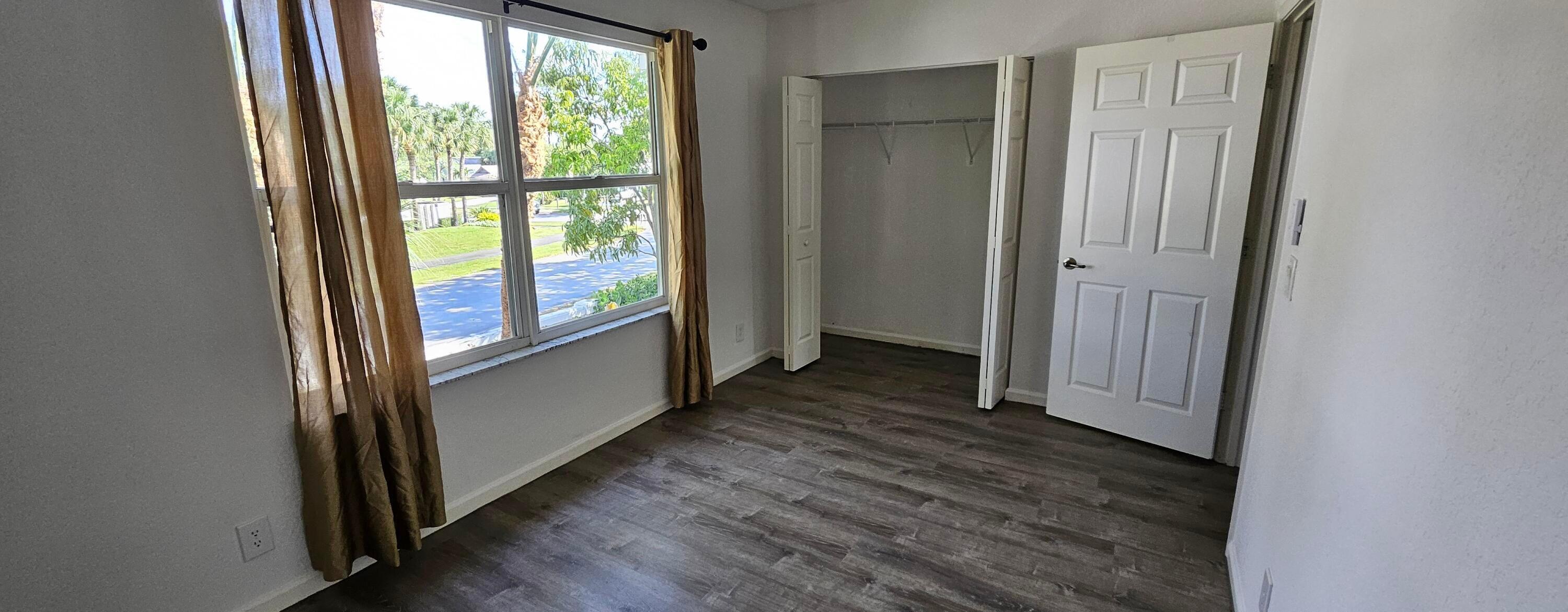 13490 Old Englishtown Road, Wellington, FL 33414, Wellington - Photo 2