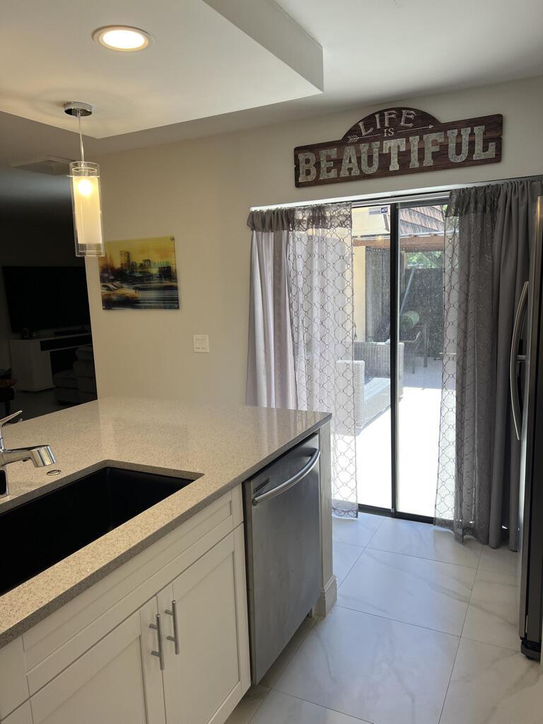 2101 21st Lane, Greenacres, FL 33463, Greenacres - Photo 5