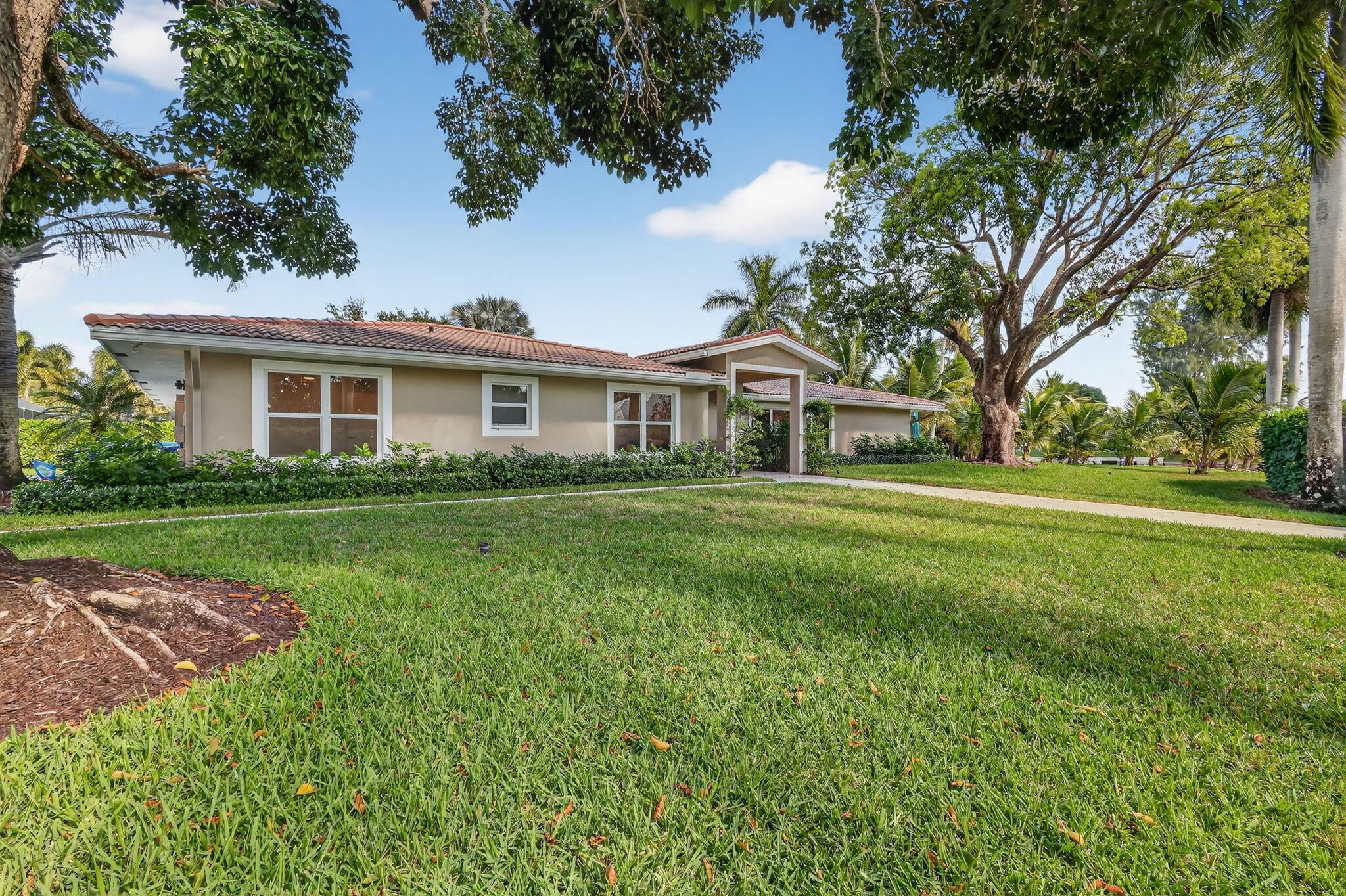 937 SW 34th Court, Boynton Beach, FL 33435, Boynton Beach - Photo 2
