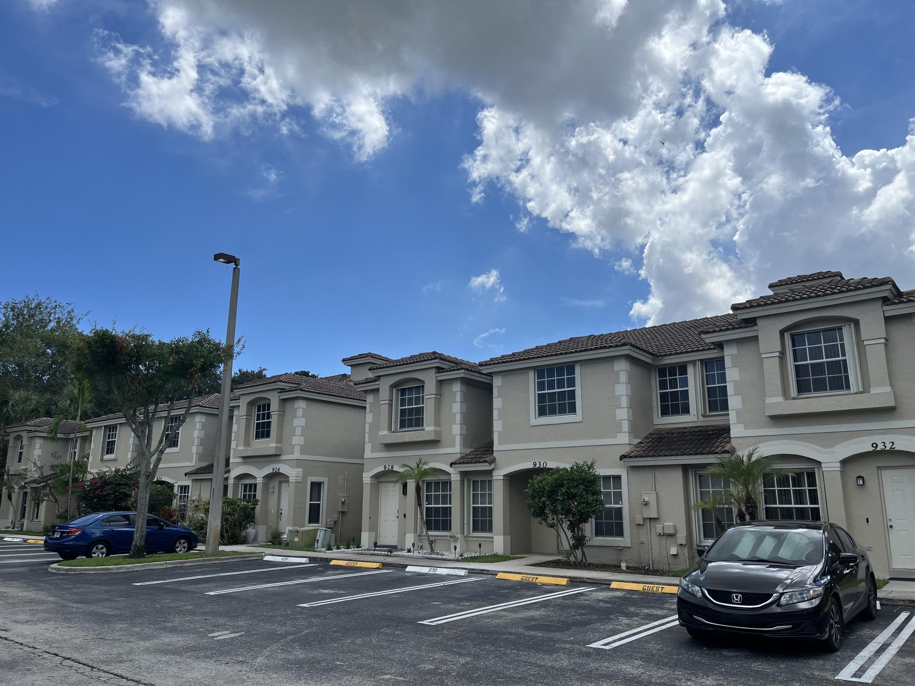 930 Summit Lake Drive, West Palm Beach, FL 33406, West Palm Beach