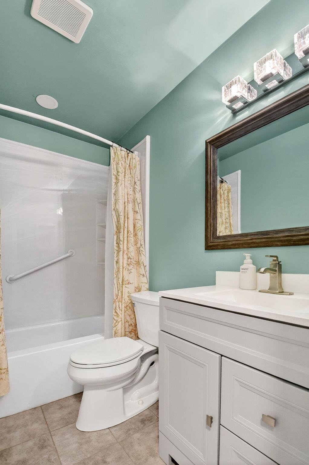 3454 Americo Drive, West Palm Beach, FL 33417, West Palm Beach - Photo 5