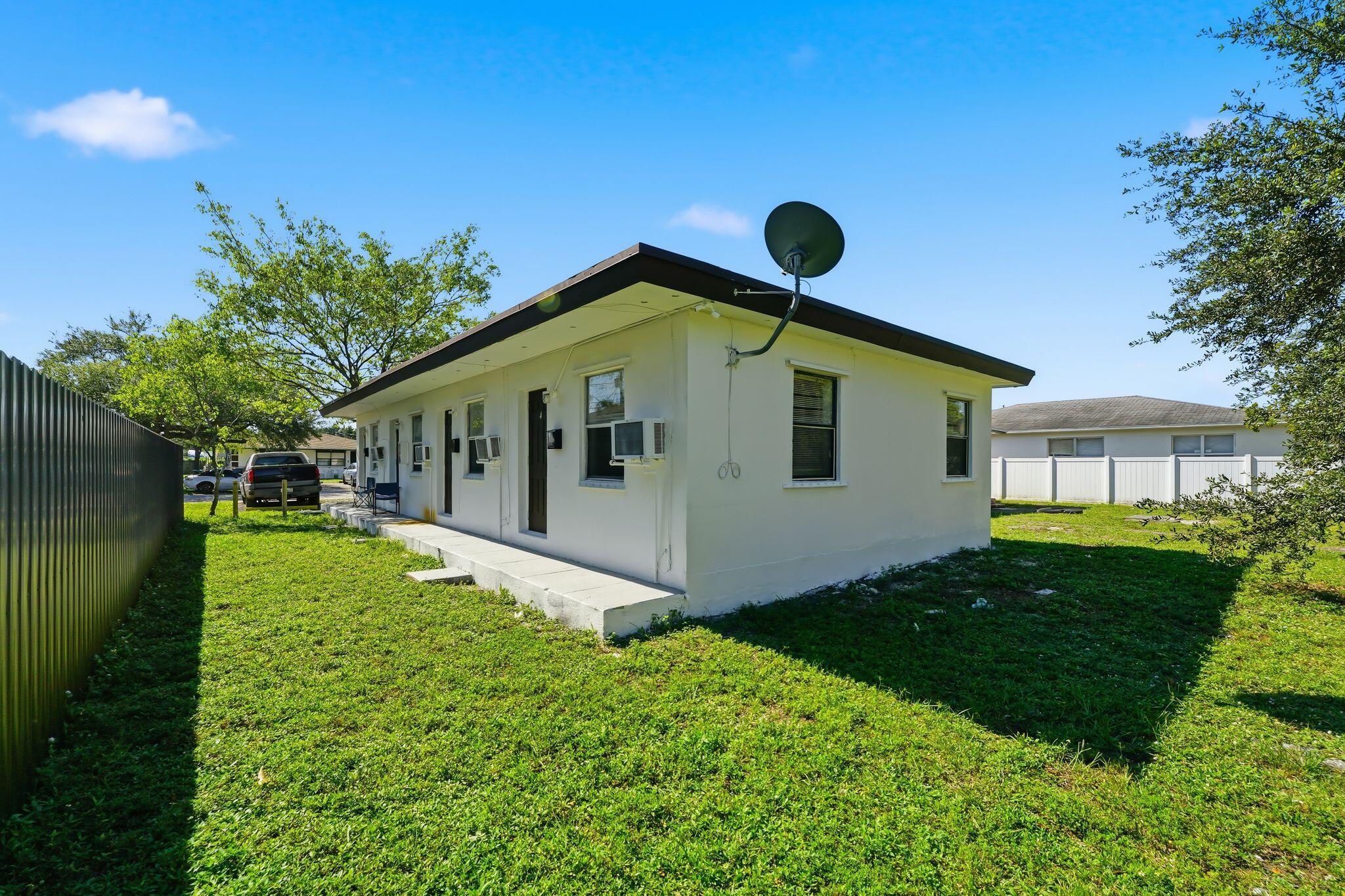 406 NW 7th Court 1-4, Hallandale Beach, FL 33009, Hallandale Beach - Photo 3