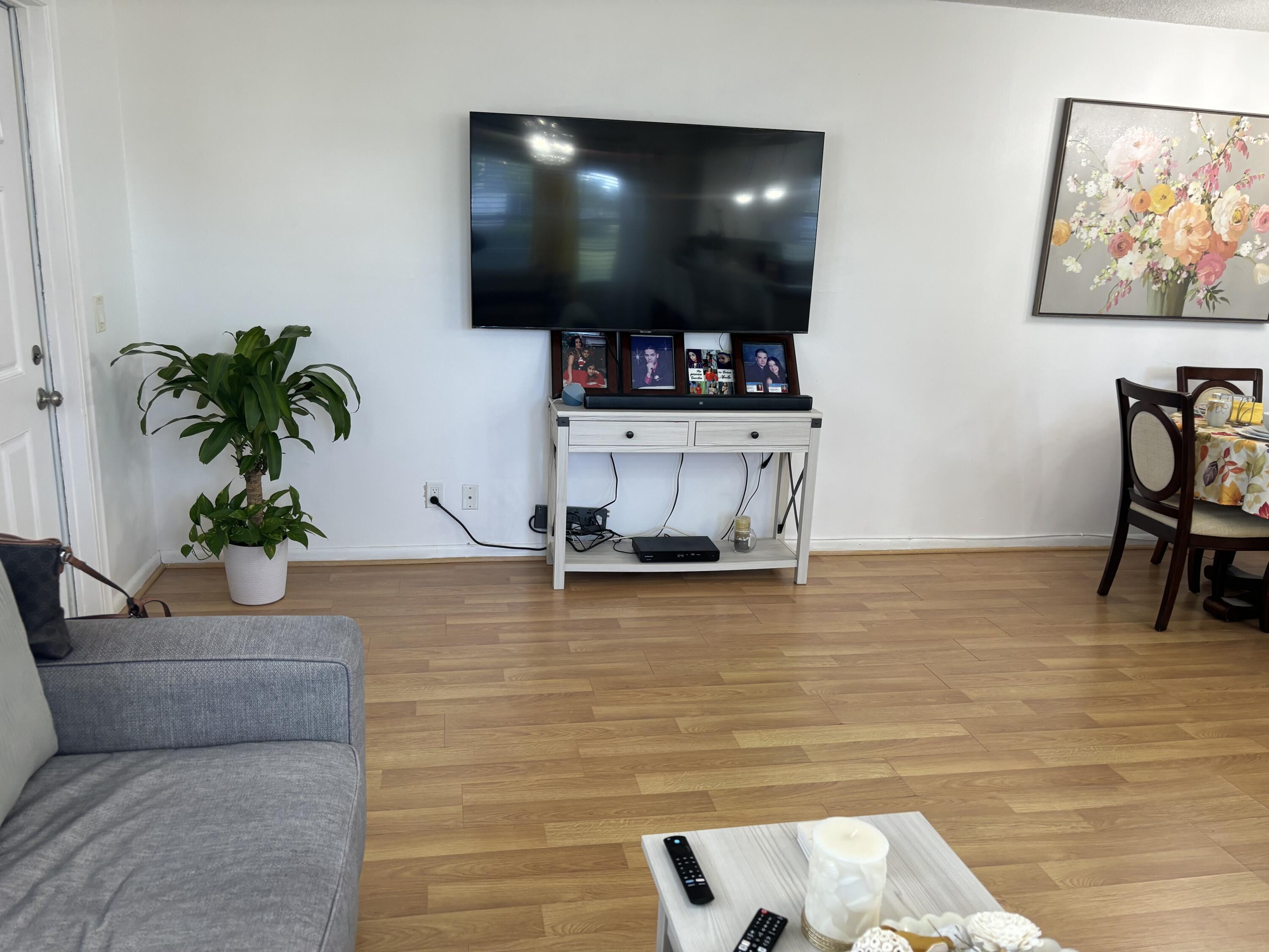 172 Camden H, West Palm Beach, FL 33417, West Palm Beach - Photo 3