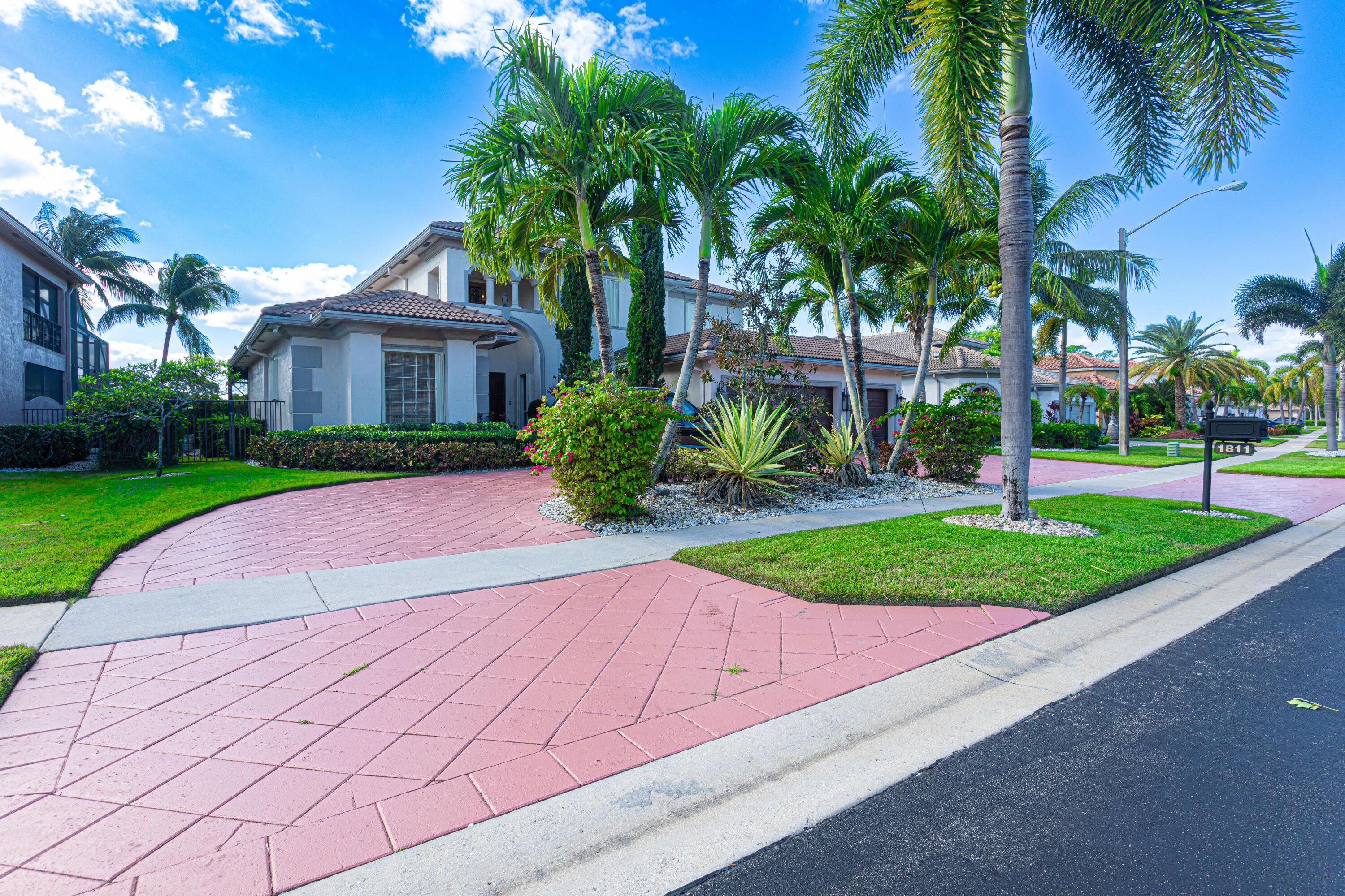 1811 Waldorf Drive, Royal Palm Beach, FL 33411, Royal Palm Beach - Photo 2