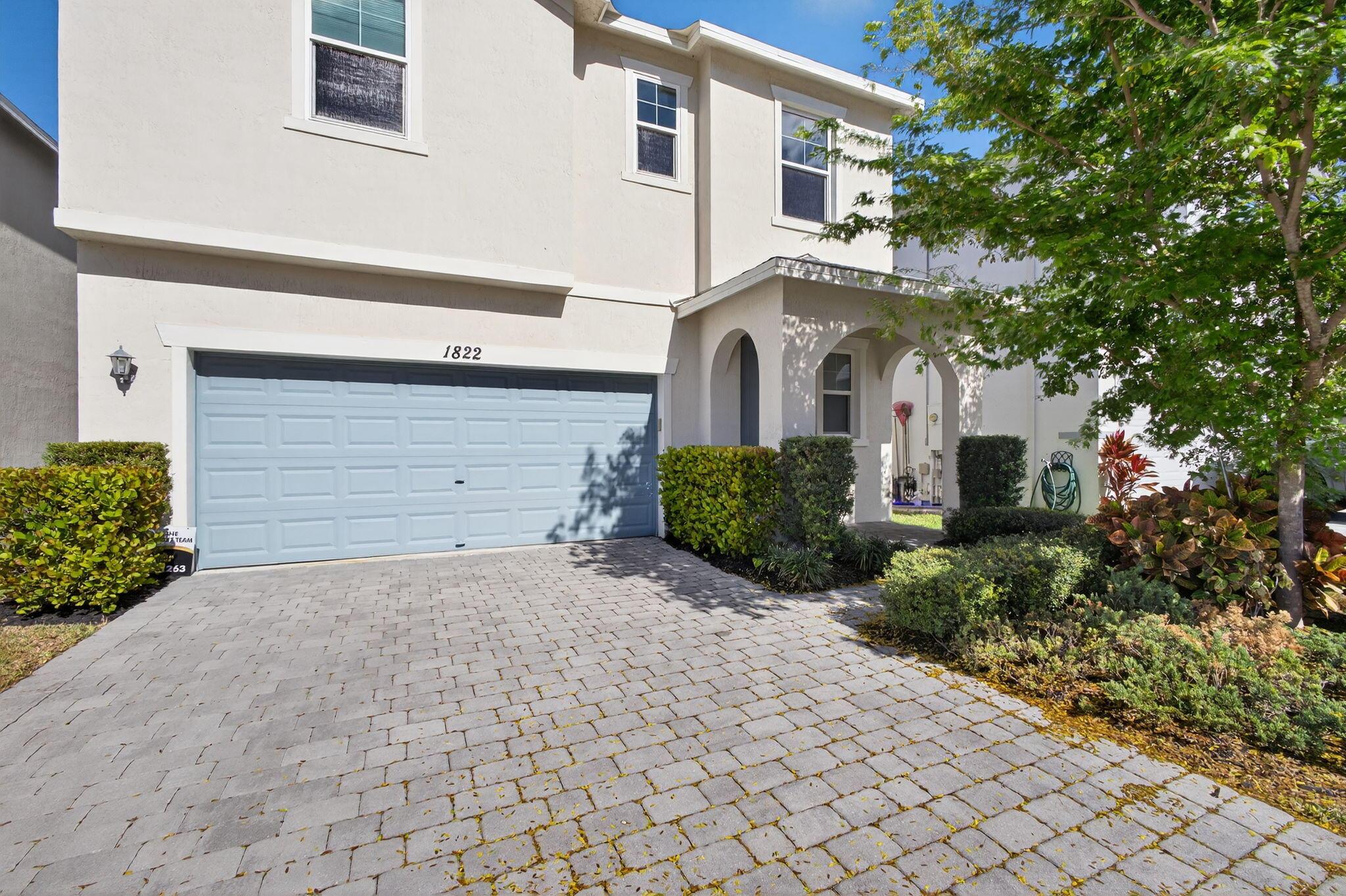 1822 Lake Cove Drive, Lake Worth, FL 33460, Lake Worth