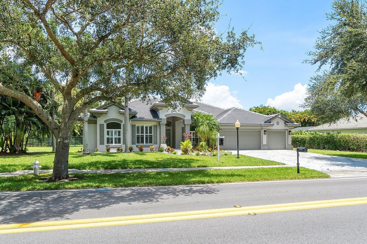 8369 SE Island Way, Jupiter, FL 33458, Jupiter - Photo 2